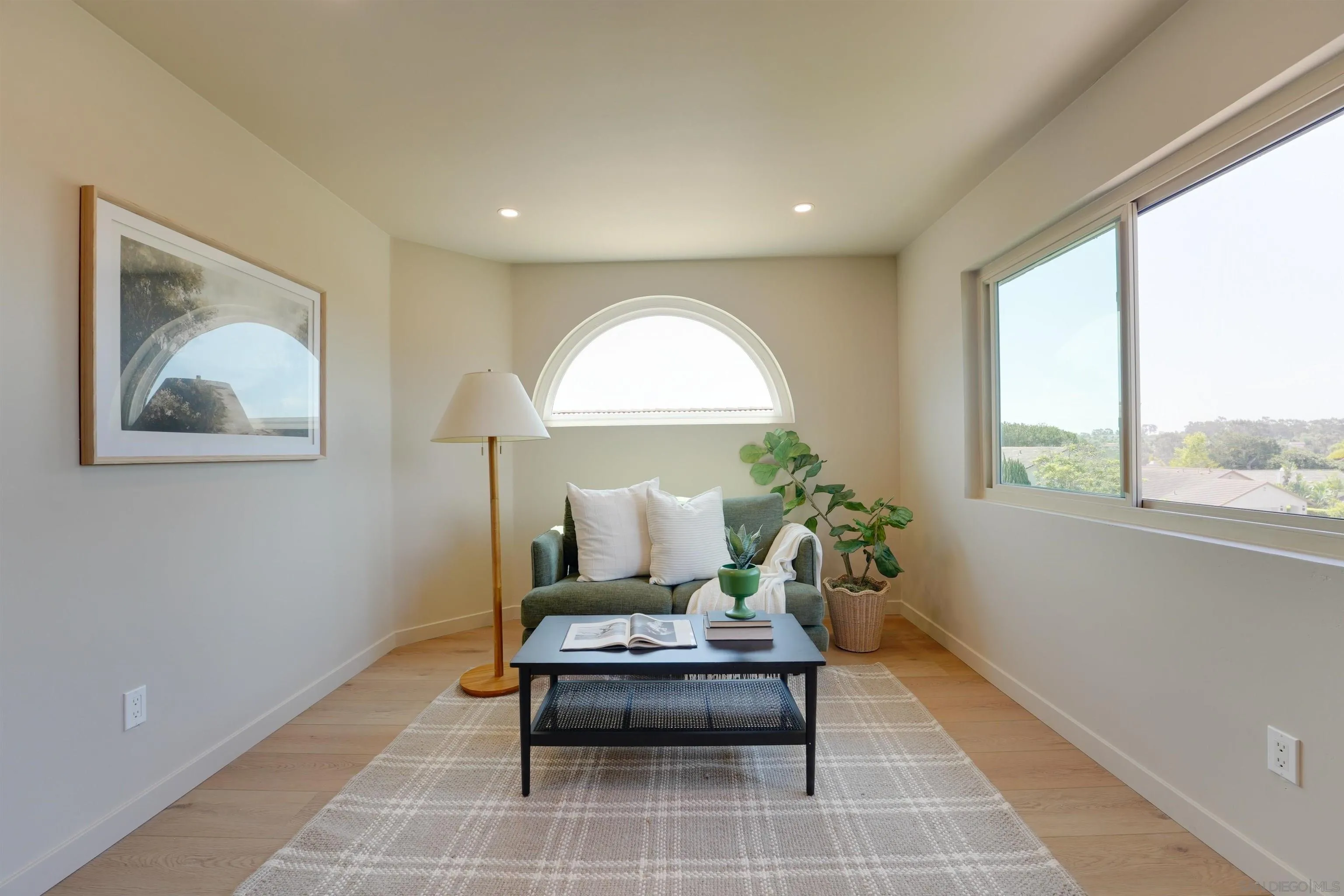 https://cdn.realtyfeed.com/cdn/127/260019949/a8b603176a13a29552ea9198fed7b527.webp
