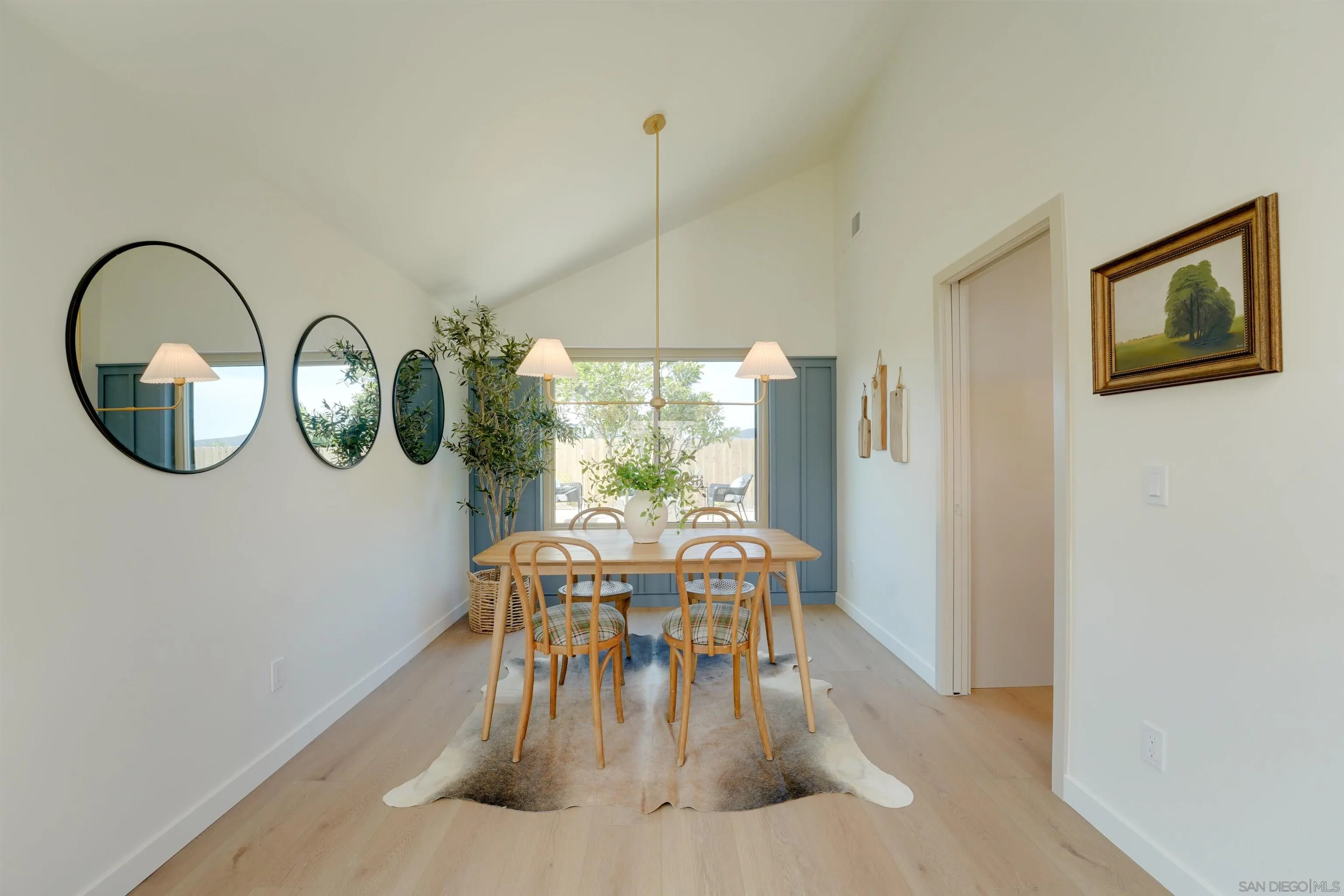 https://cdn.realtyfeed.com/cdn/127/260019949/b70bc866499ee4d1215f0e928b6f3649.webp