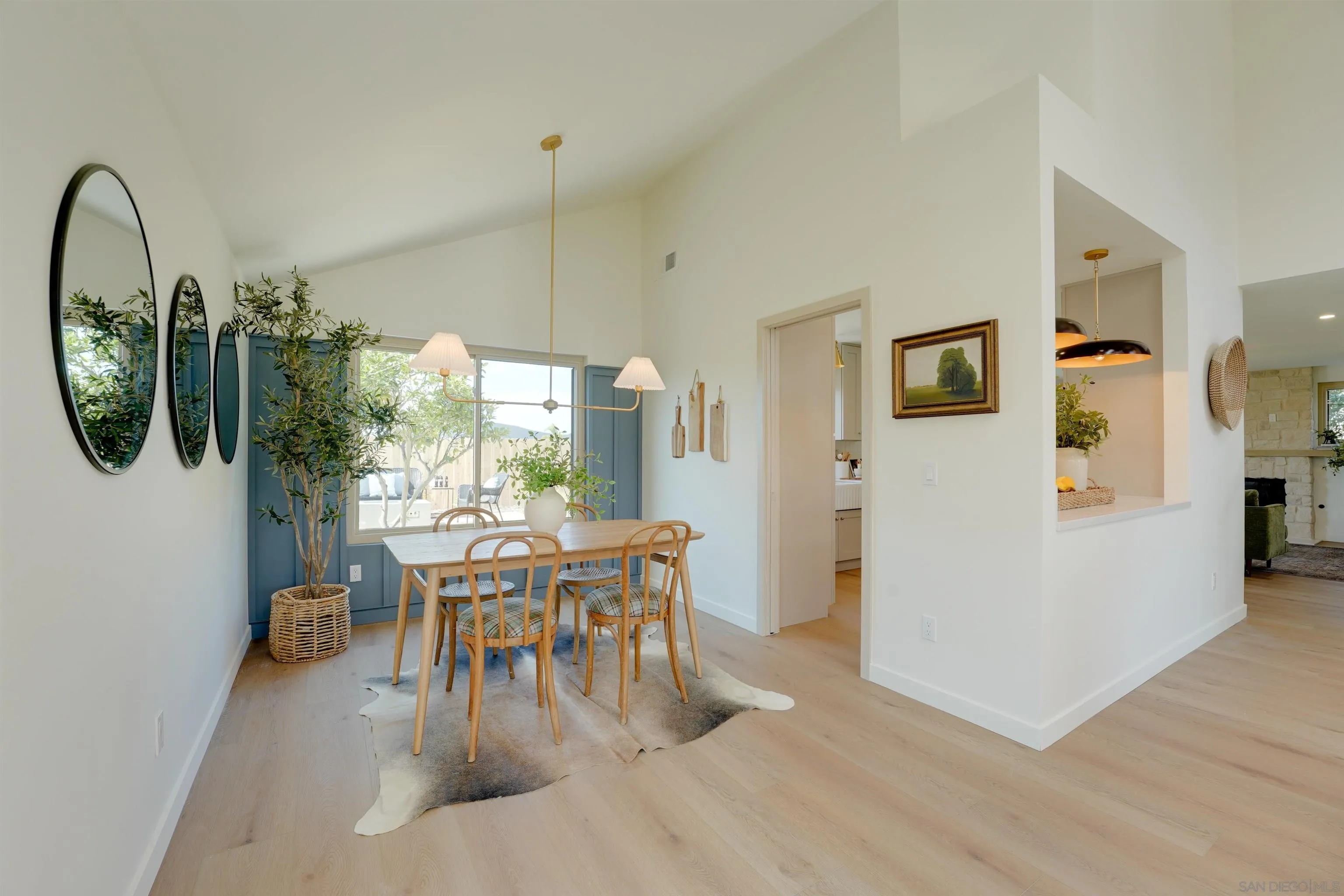 https://cdn.realtyfeed.com/cdn/127/260019949/f5332aced7b92e918fba5725c524b5eb.webp