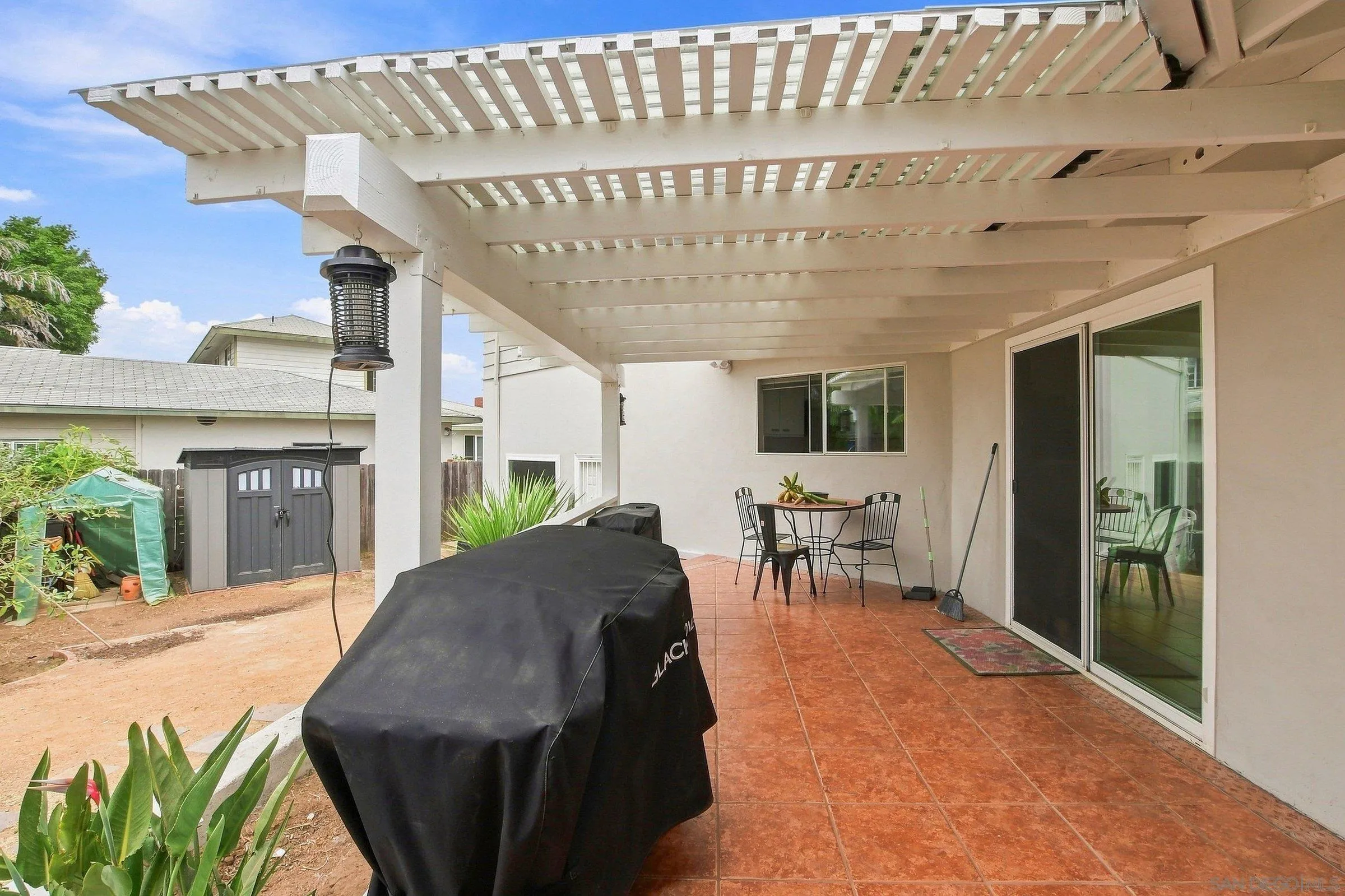 https://cdn.realtyfeed.com/cdn/127/260019953/733d1d6e7978f991042557d93304b2cd.webp