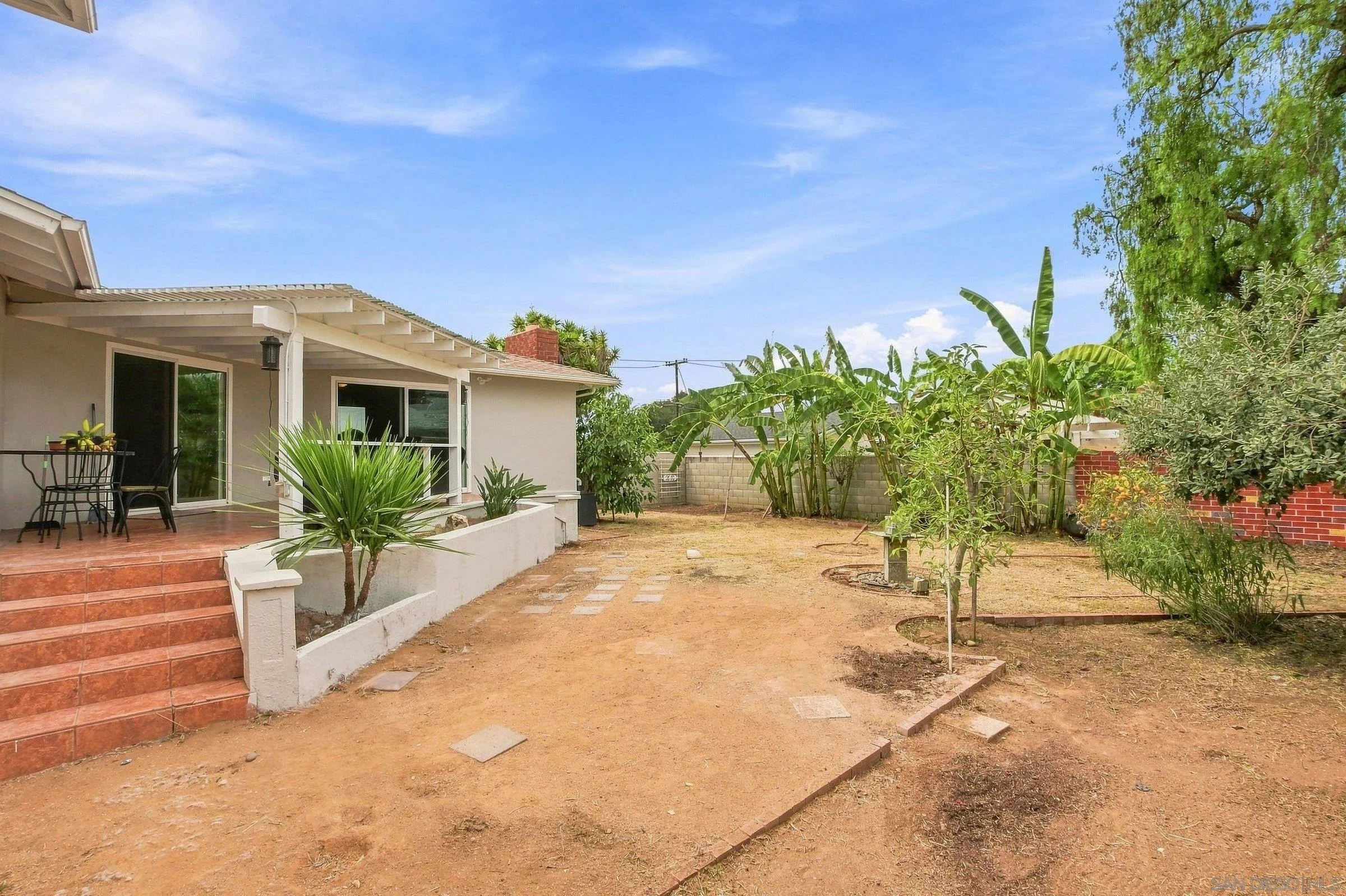 https://cdn.realtyfeed.com/cdn/127/260019953/74732d0323e6bbf7a66c4f3ffd2f8841.webp