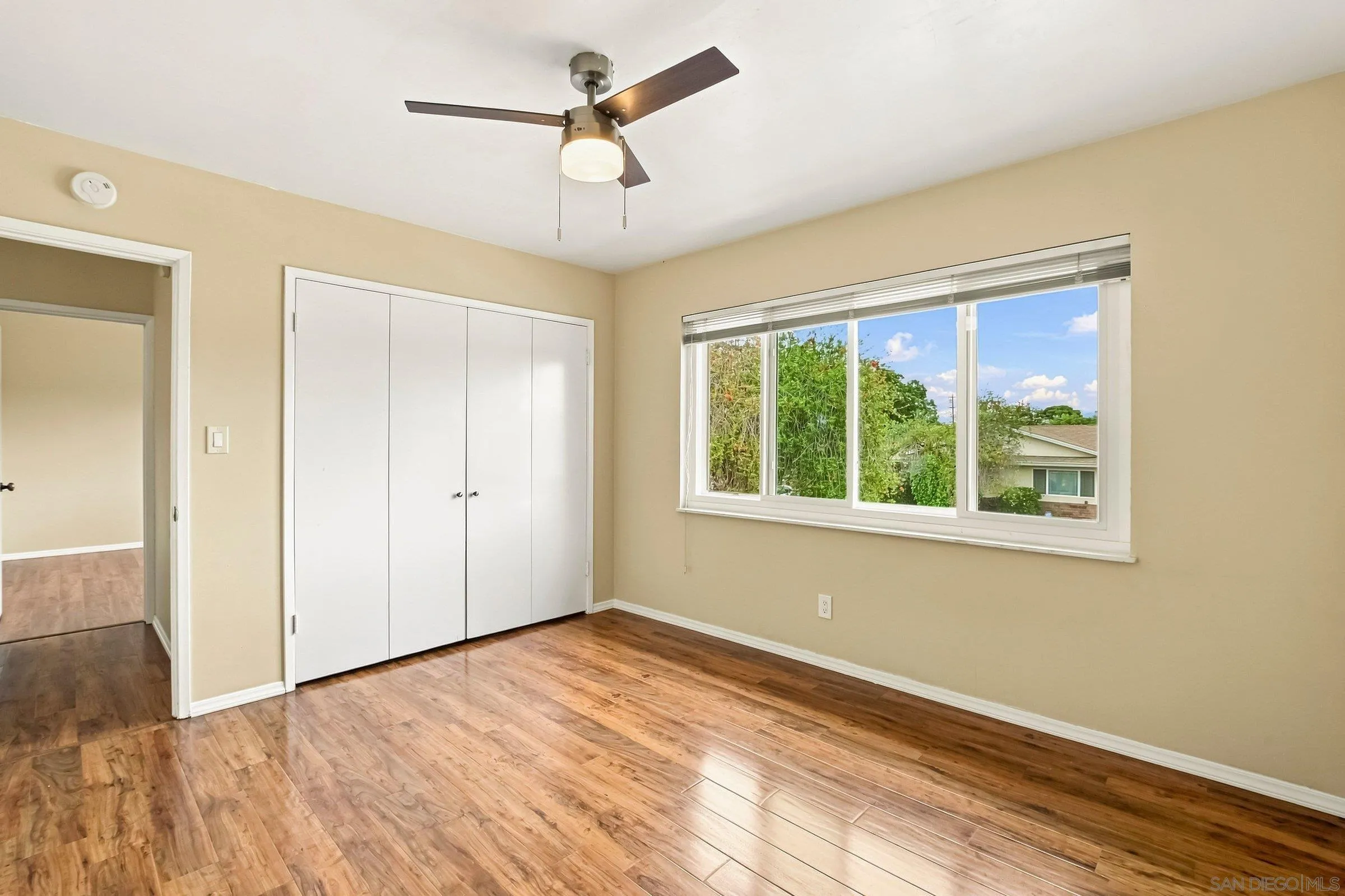 https://cdn.realtyfeed.com/cdn/127/260019953/a4fa9d8c32d5a1044c937b4b74a21823.webp