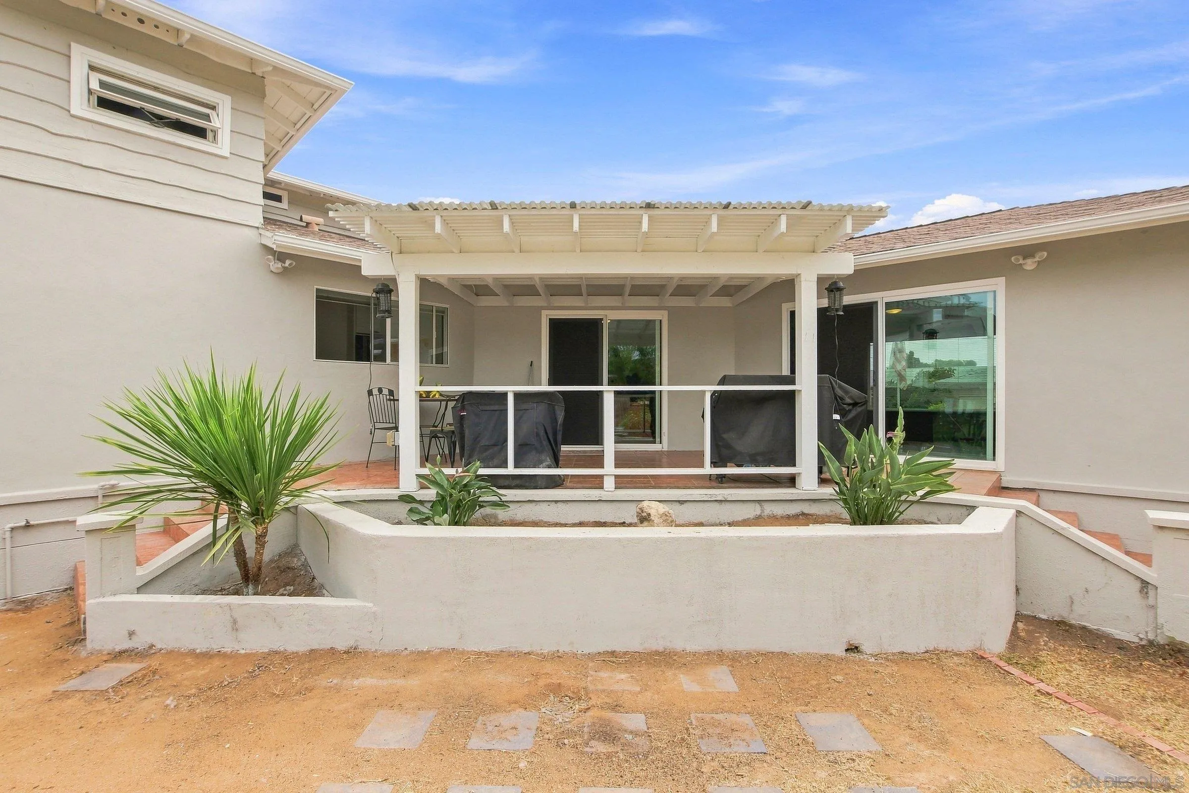 https://cdn.realtyfeed.com/cdn/127/260019953/c75280a81daf3d06e40fd041bcd483c6.webp