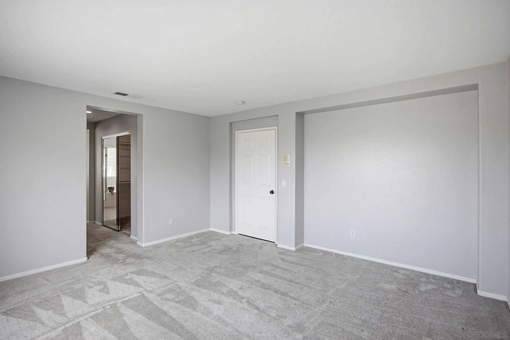 https://cdn.realtyfeed.com/cdn/127/260019955/459da172babfb820991cef5316a5eaa3.webp