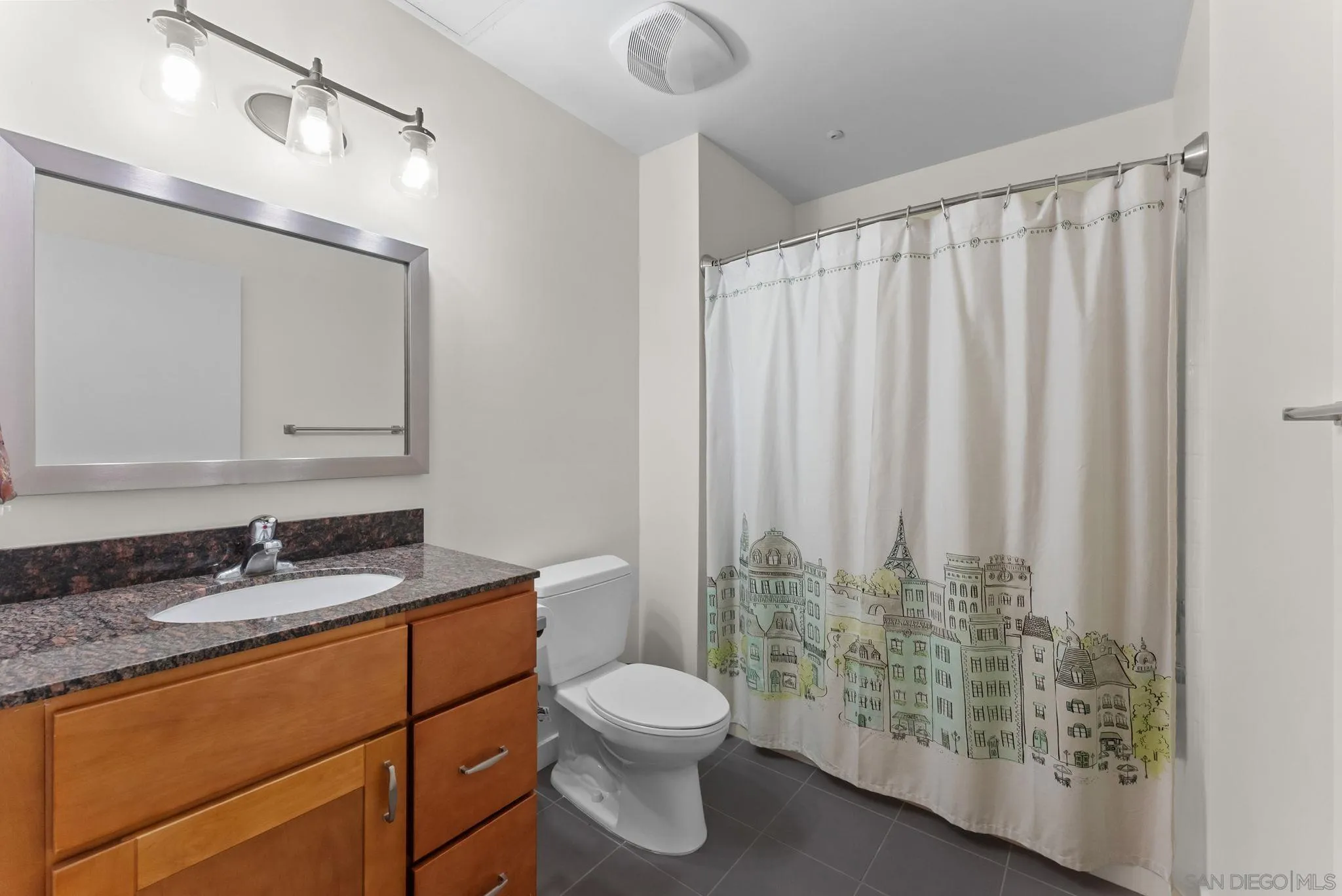 Photo #17: 260019959 Listing: Photo #17