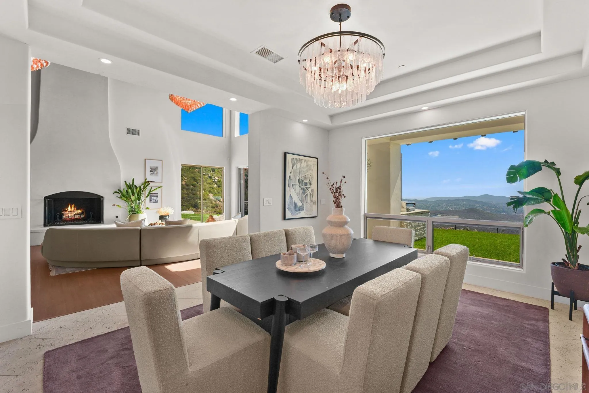 https://cdn.realtyfeed.com/cdn/127/260019966/1c245dbb44744510247f2c39ff848dfd.webp
