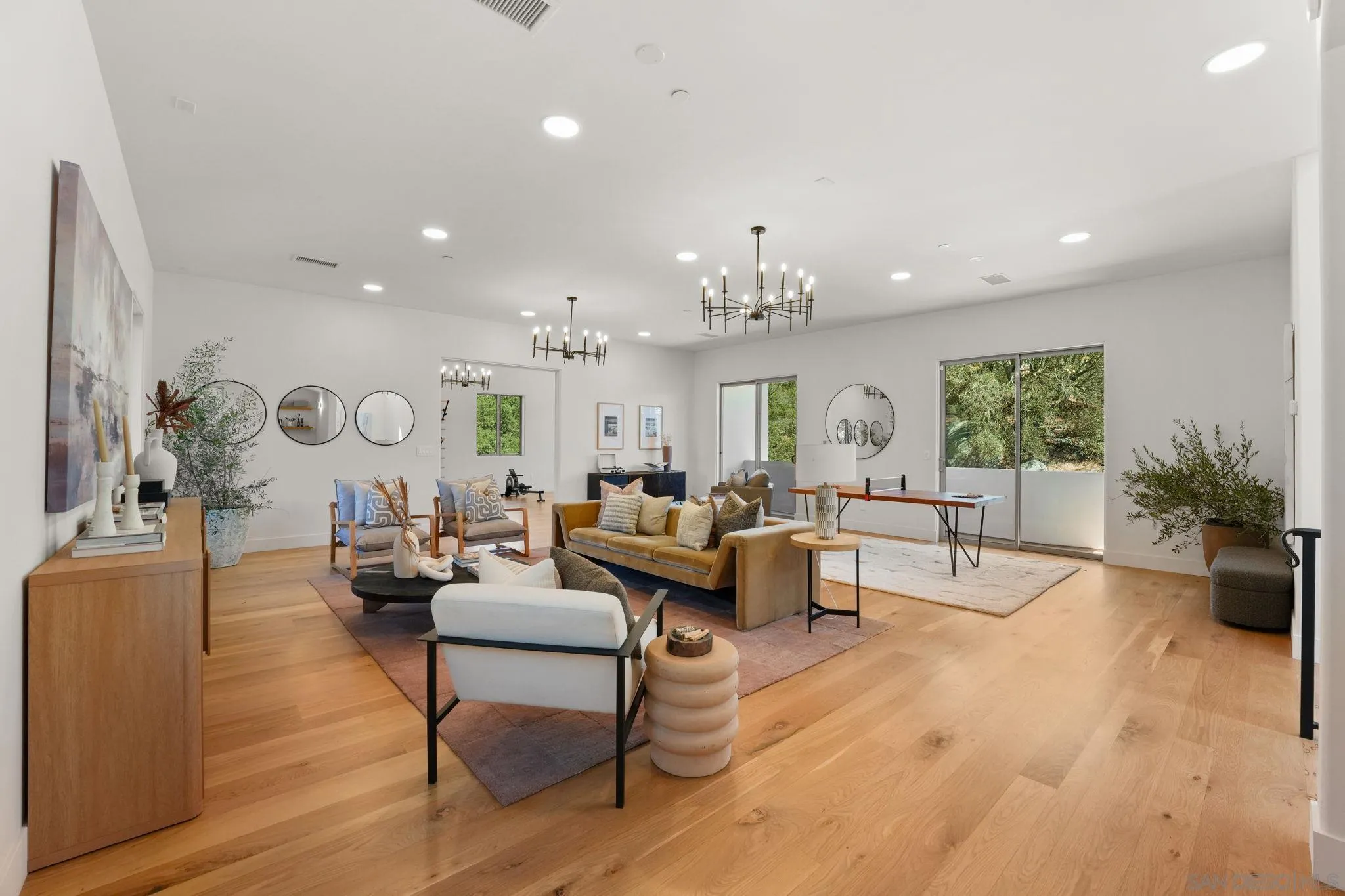 https://cdn.realtyfeed.com/cdn/127/260019966/27797d30d0e01dbc5cc1eb19f93f9024.webp