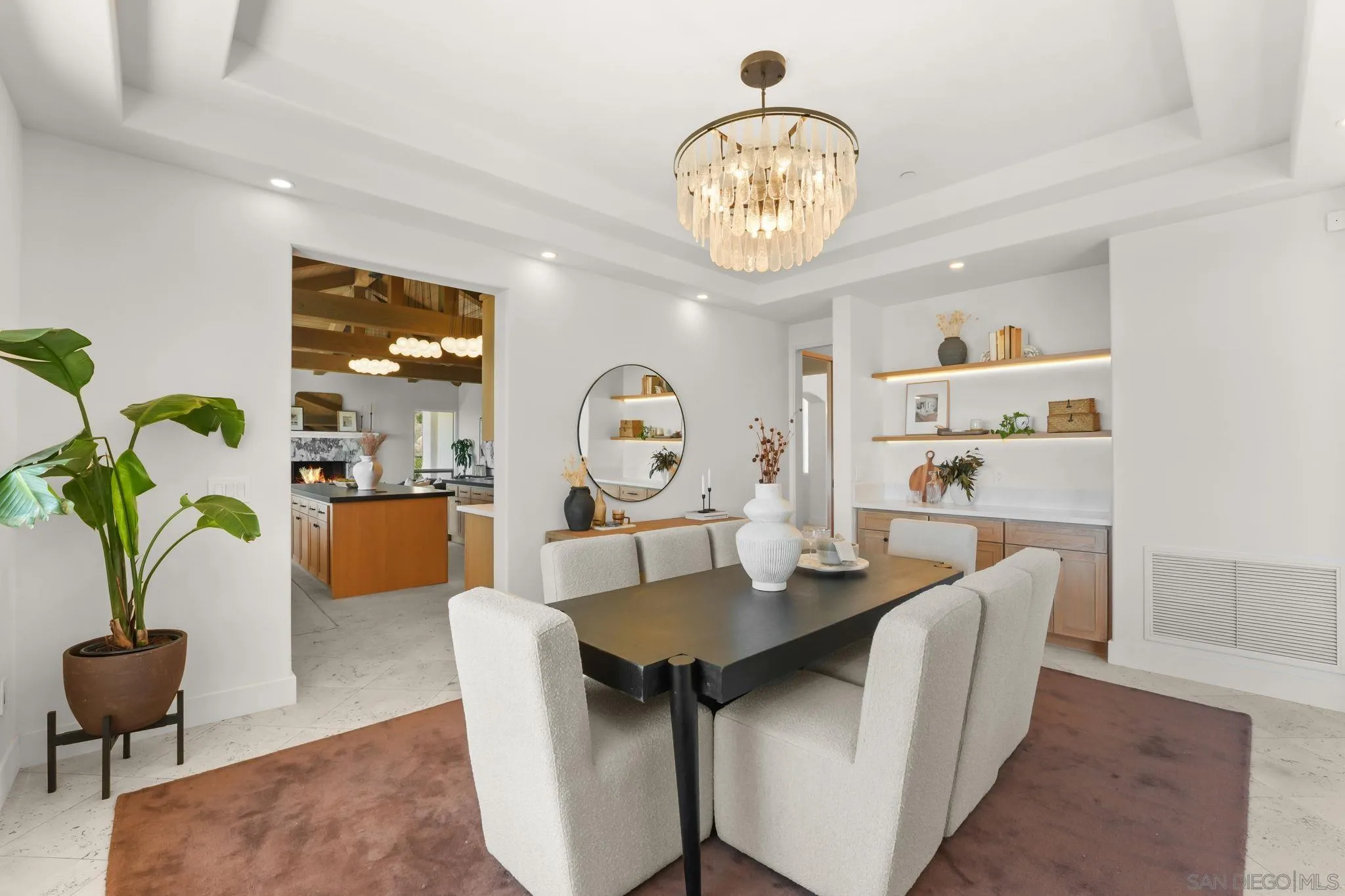 https://cdn.realtyfeed.com/cdn/127/260019966/64cec6cd492a8e3bcb06fd0dd841868b.webp