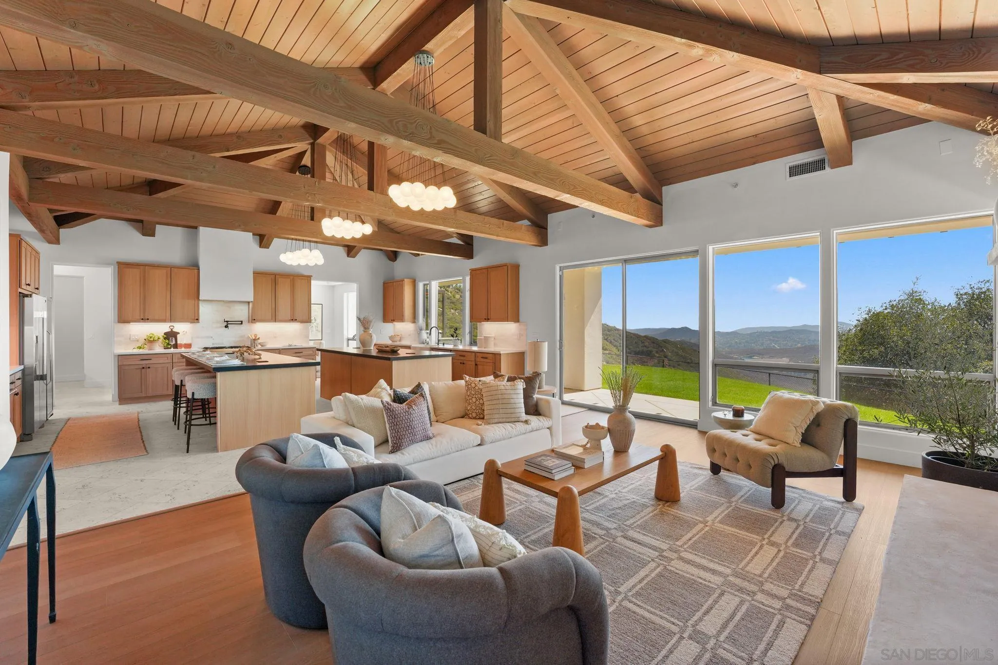 https://cdn.realtyfeed.com/cdn/127/260019966/c3fc966cd6d5688fa5472ae1243a2f27.webp