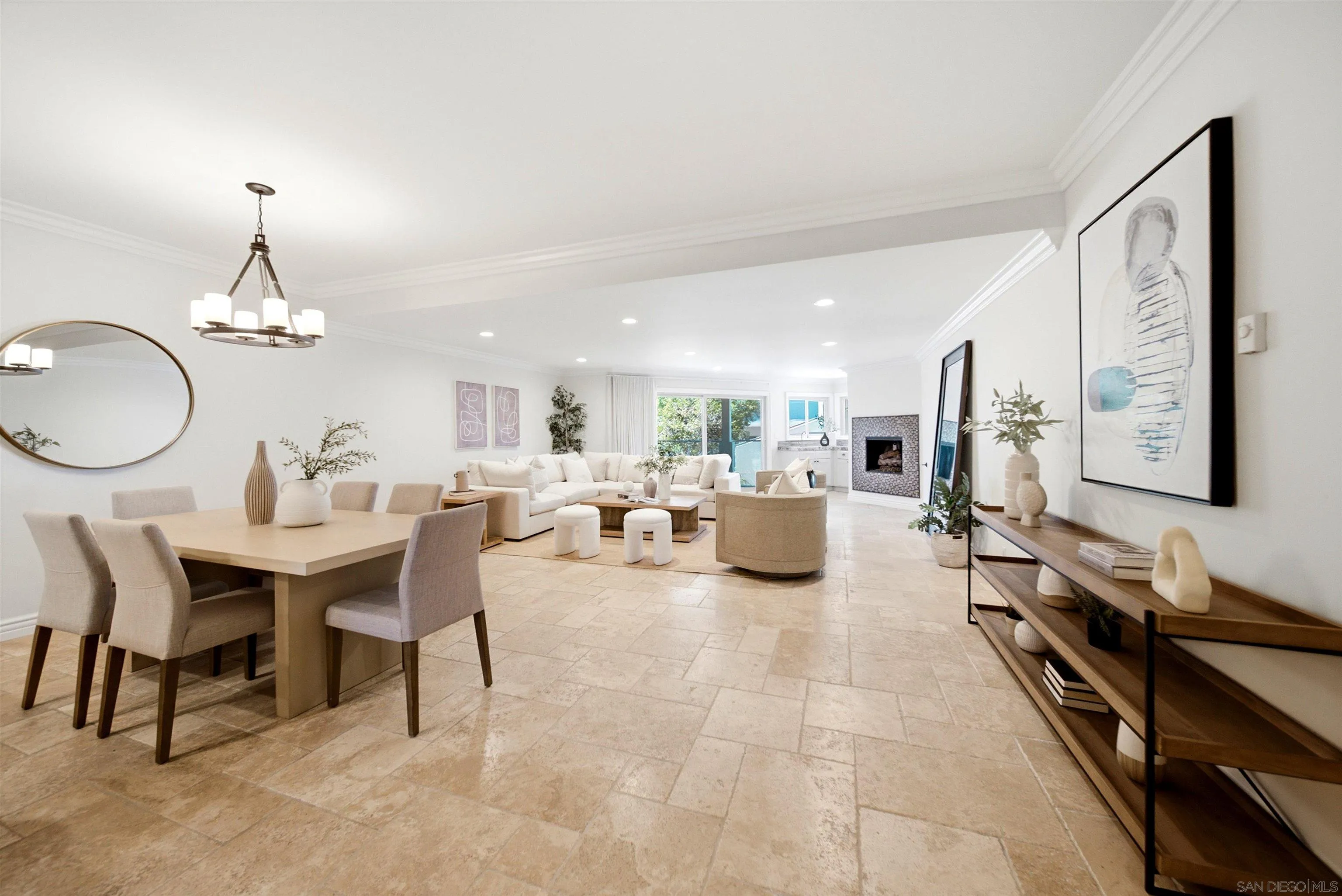 https://cdn.realtyfeed.com/cdn/127/260019967/57b222cb2e1b407fd057360646854d88.webp