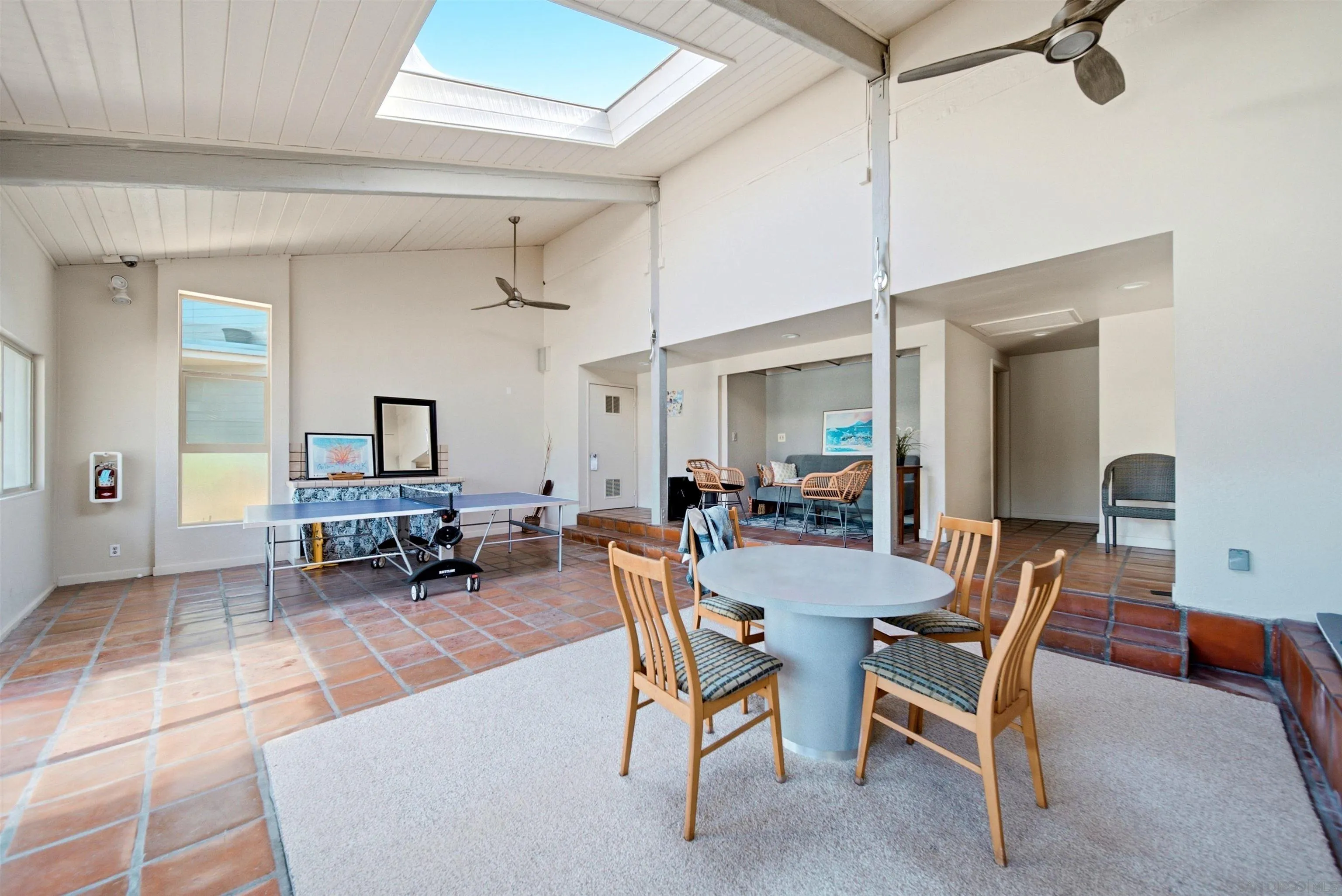 https://cdn.realtyfeed.com/cdn/127/260019967/5ae7def3f474fc4d44fe10071090ec9b.webp