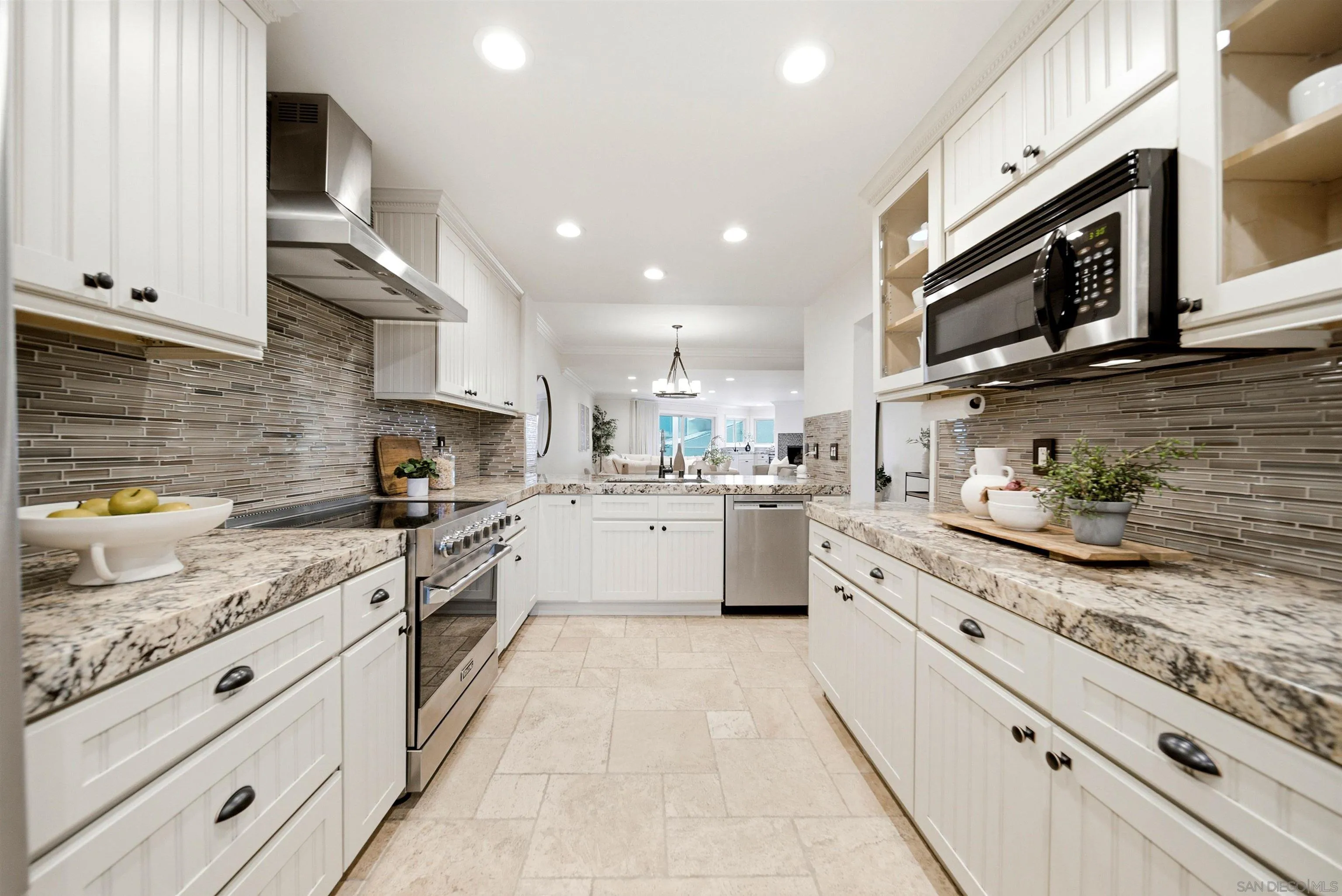 https://cdn.realtyfeed.com/cdn/127/260019967/620c0ccf6026c44a8ce60919e23c229d.webp