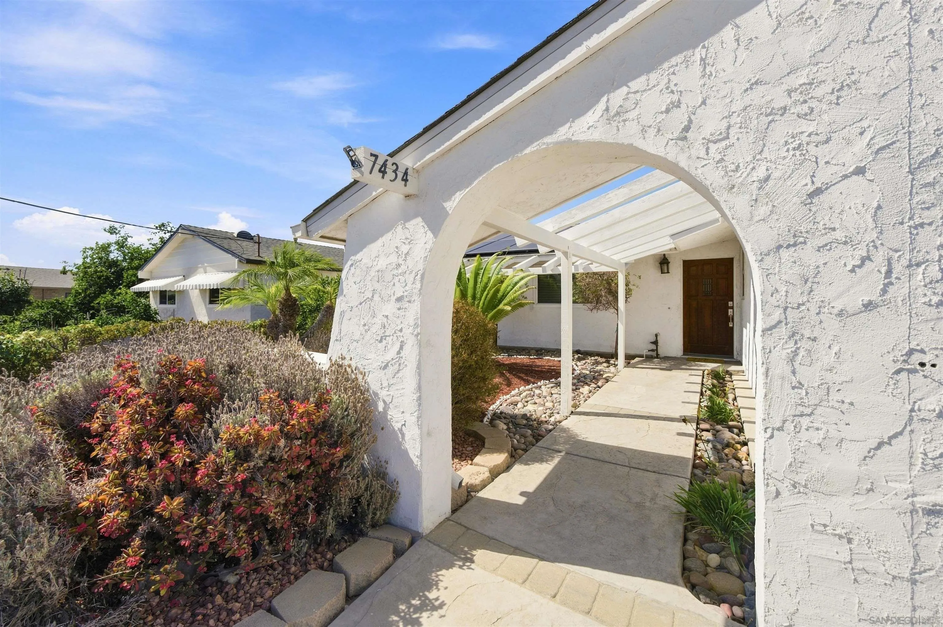 7434 Ashford Pl, San Diego, CA 92111 - Photo 5 of 44, San Diego, CA