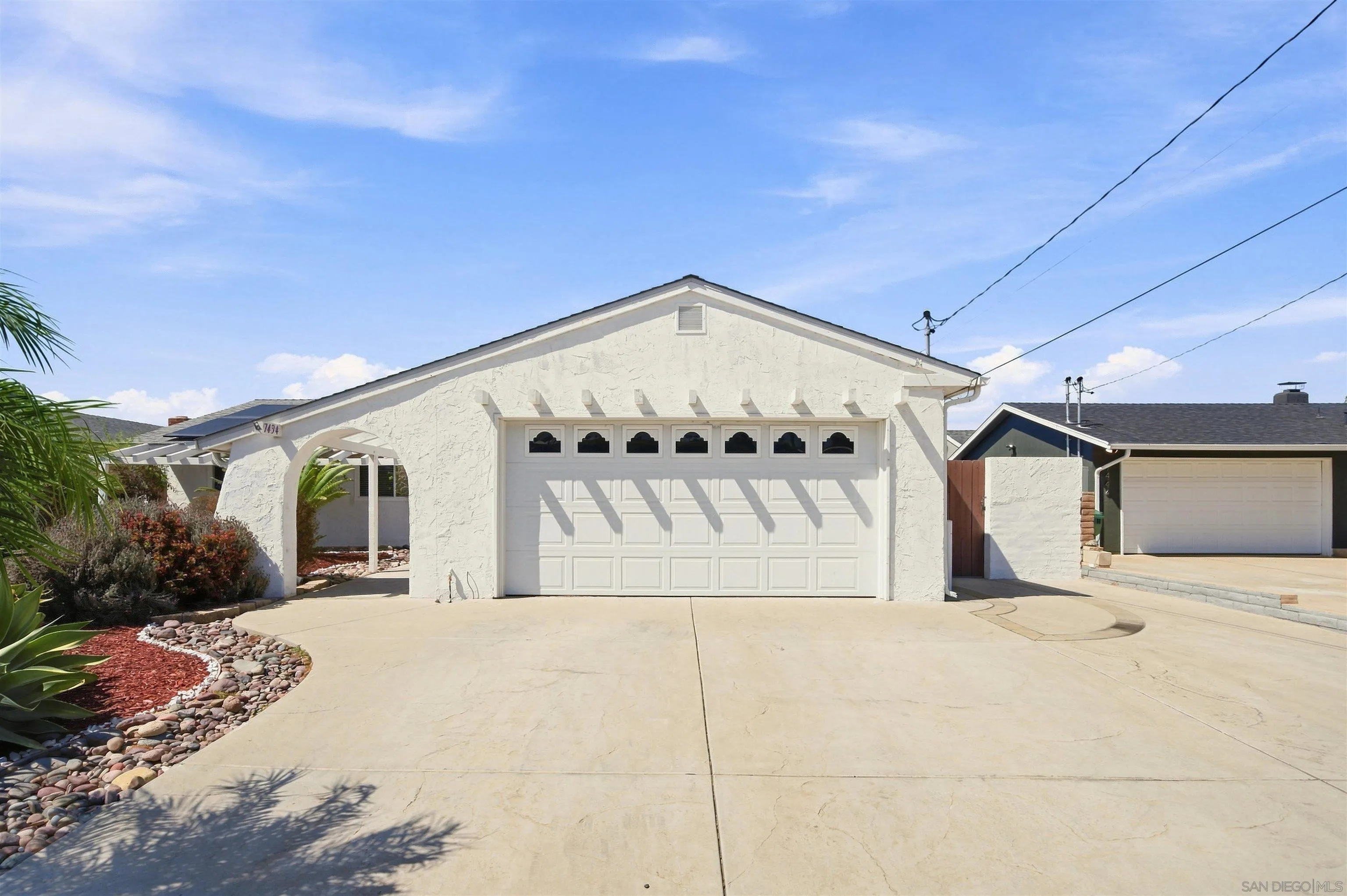 7434 Ashford Pl, San Diego, CA 92111 - Photo 4 of 44, San Diego, CA