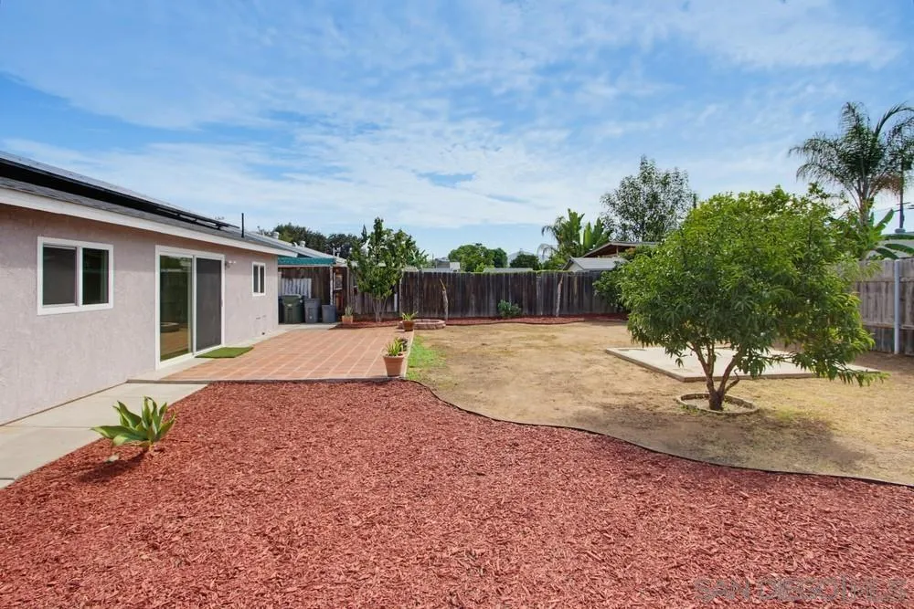 https://cdn.realtyfeed.com/cdn/127/260019971/120f49ee3fd97224bcfe8fd98c1e1a0b.webp