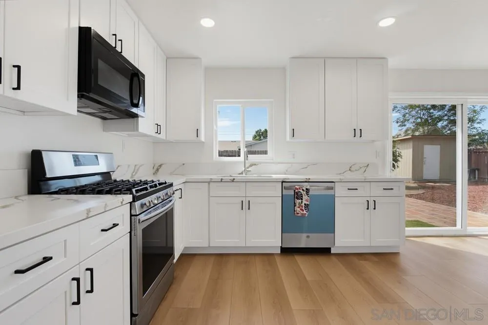 https://cdn.realtyfeed.com/cdn/127/260019971/42b936bc73b389a4111019dda067428a.webp