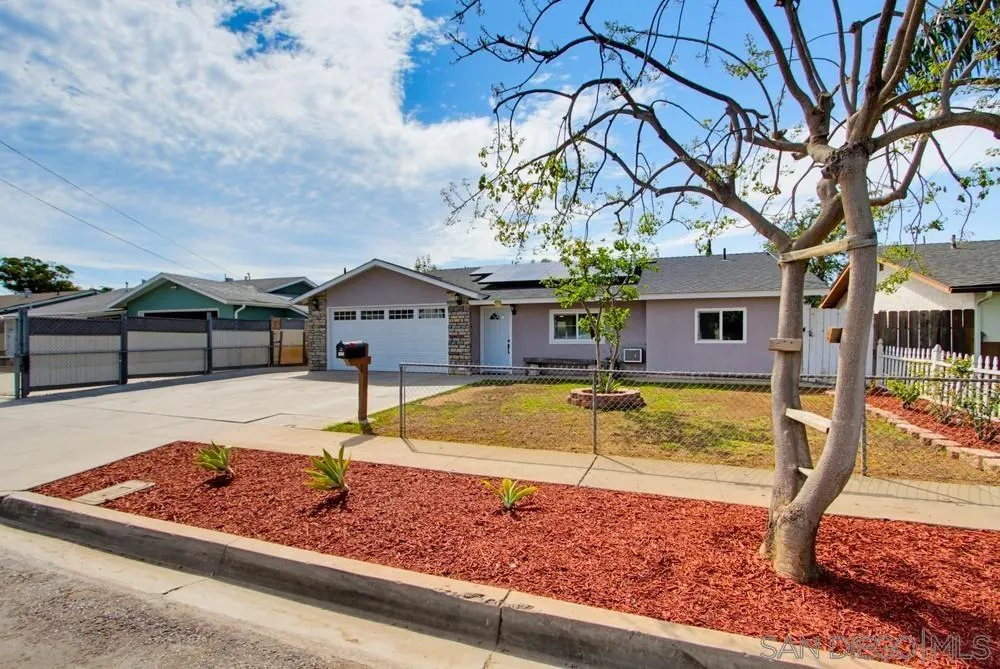 1439 N Mission, ESCONDIDO, CA 92027 - Photo 2 of 41, Escondido, CA