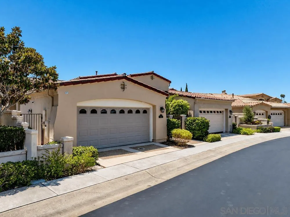 Photo #3: 260019973 Listing: Photo #3