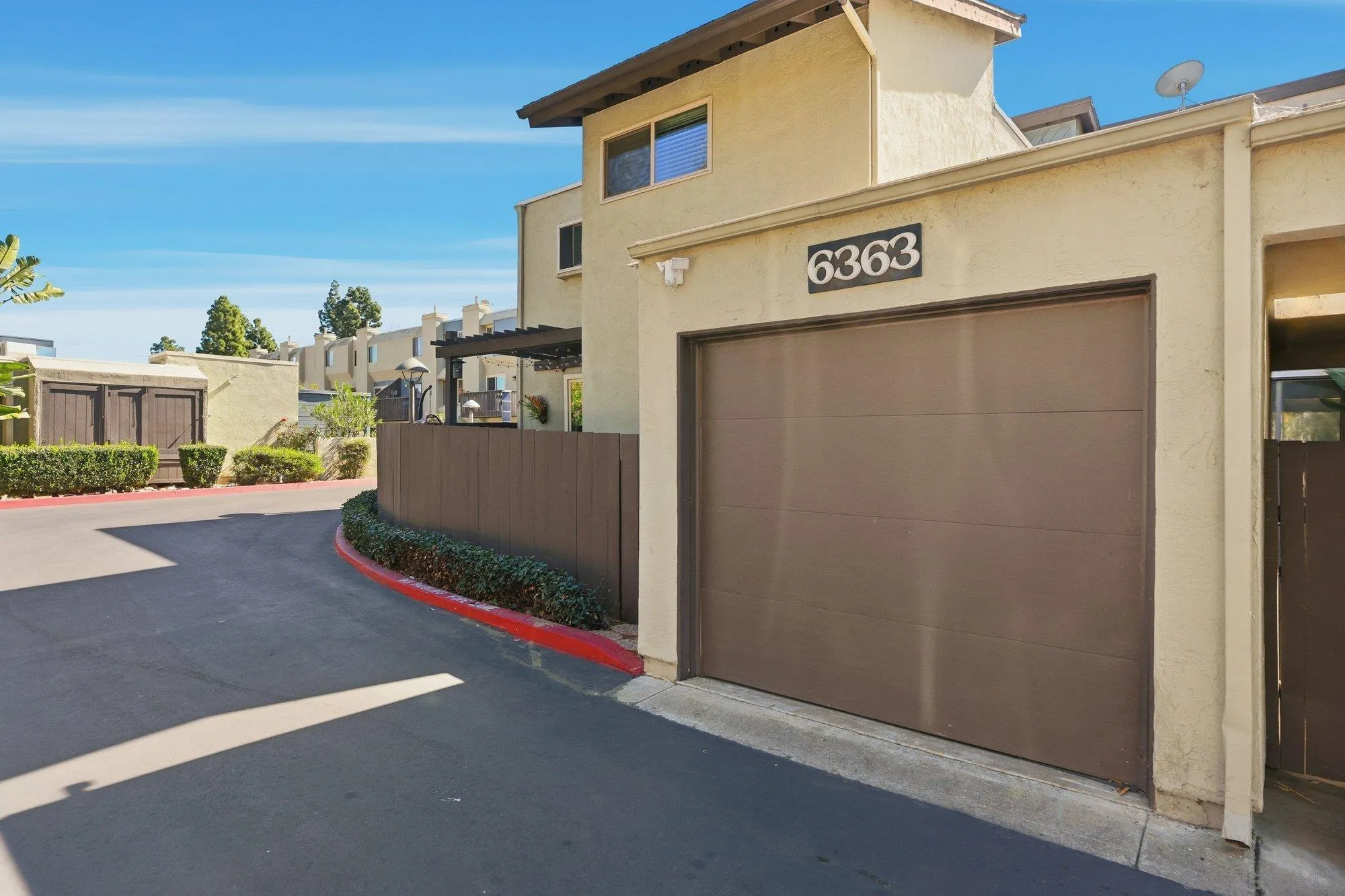 Photo #23: 260019975 Listing: Photo #23