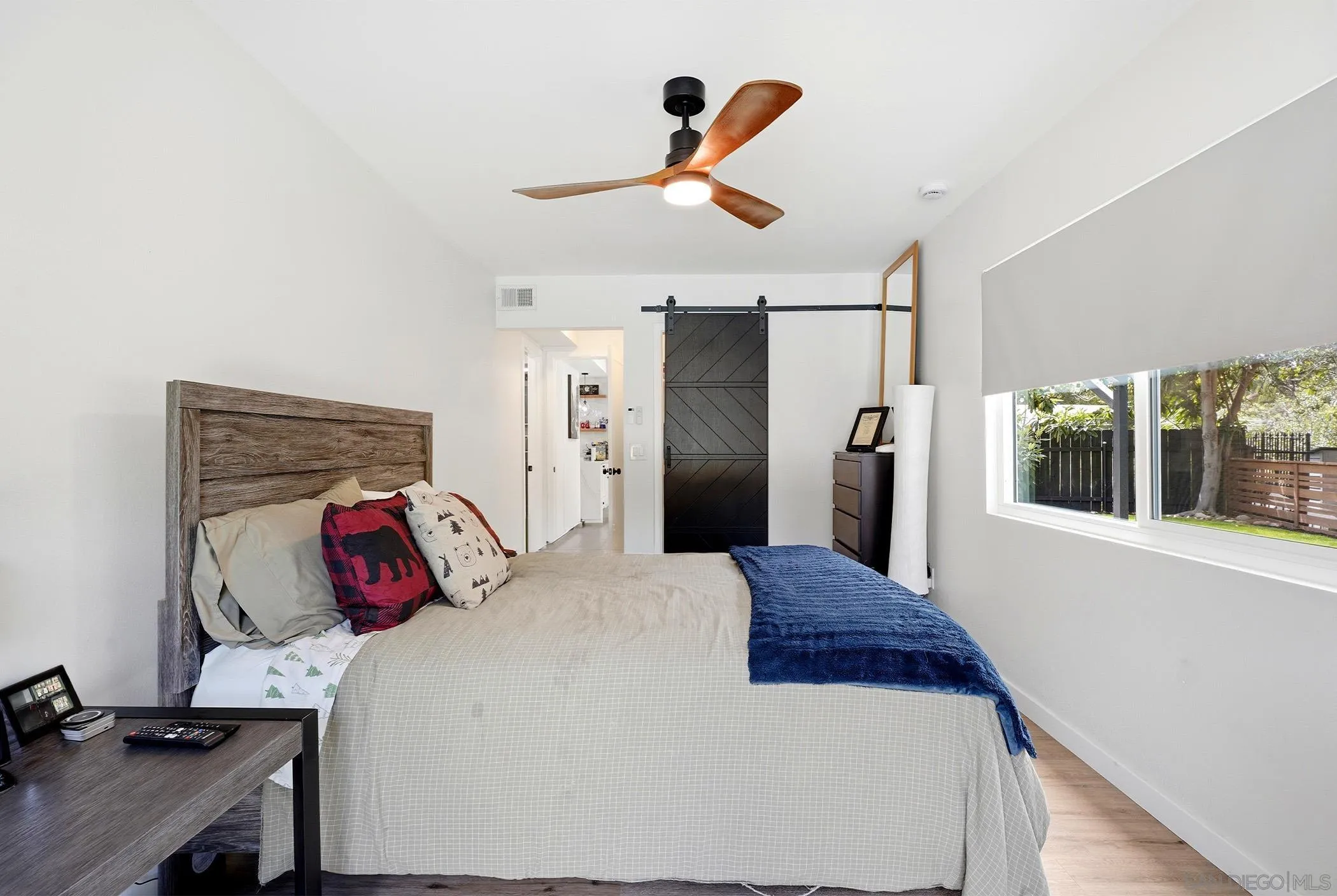 https://cdn.realtyfeed.com/cdn/127/260019976/4ca1aecb41776609cfcdb52f35110c03.webp