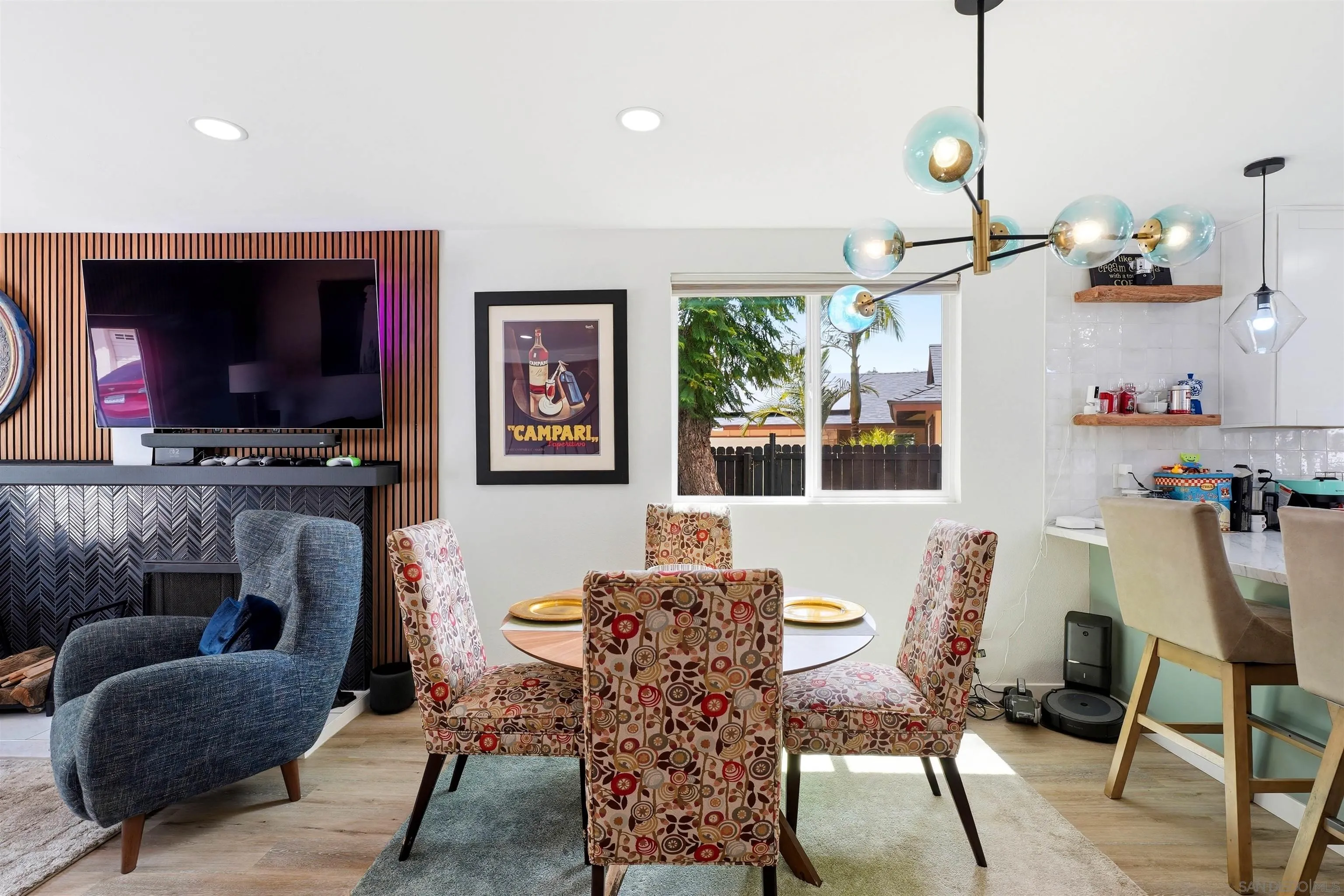 https://cdn.realtyfeed.com/cdn/127/260019976/86c3d2f75e979b0ad2f48e066efd4d4e.webp