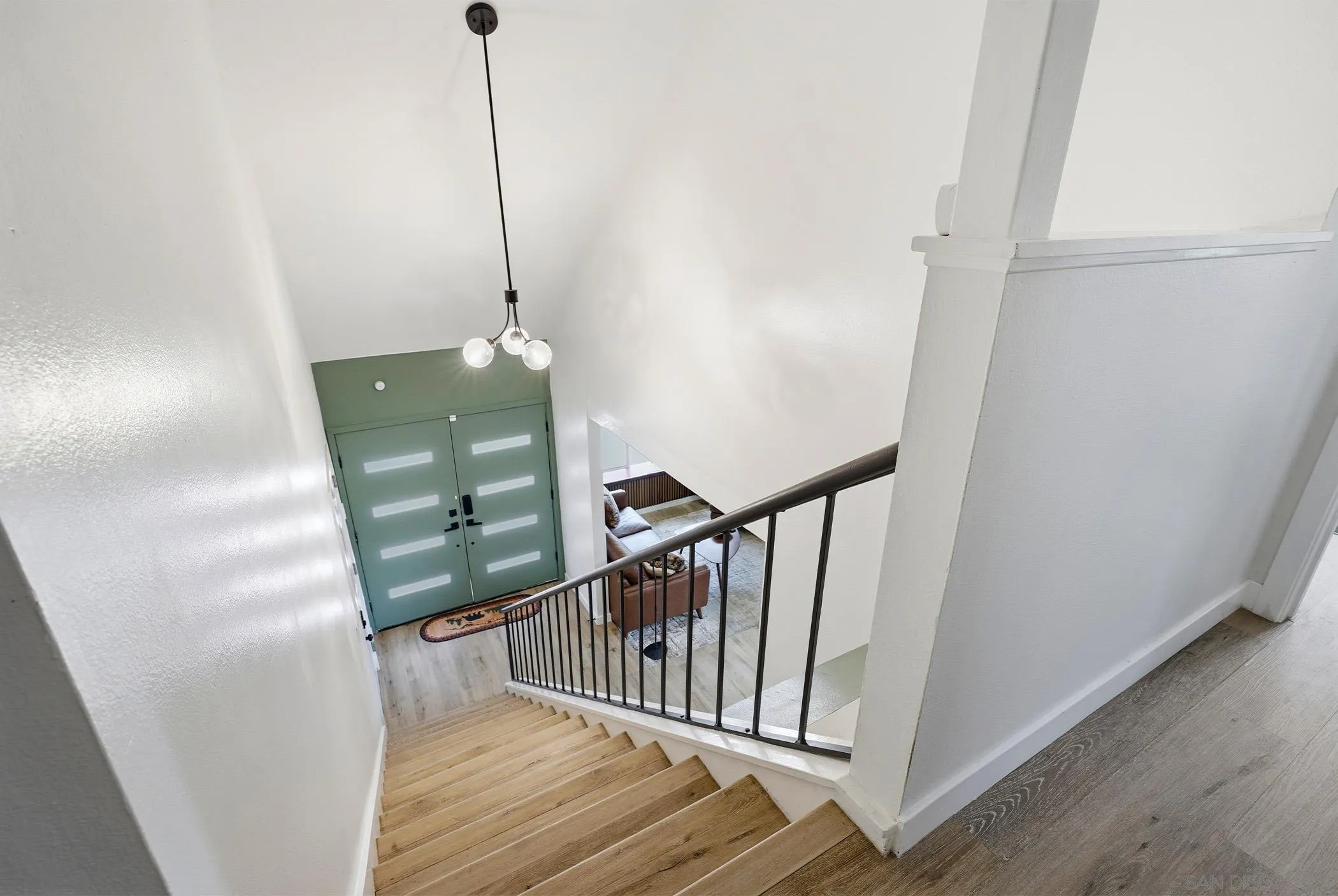 https://cdn.realtyfeed.com/cdn/127/260019976/a464a3f72410c41621a820c1e4382eb4.webp