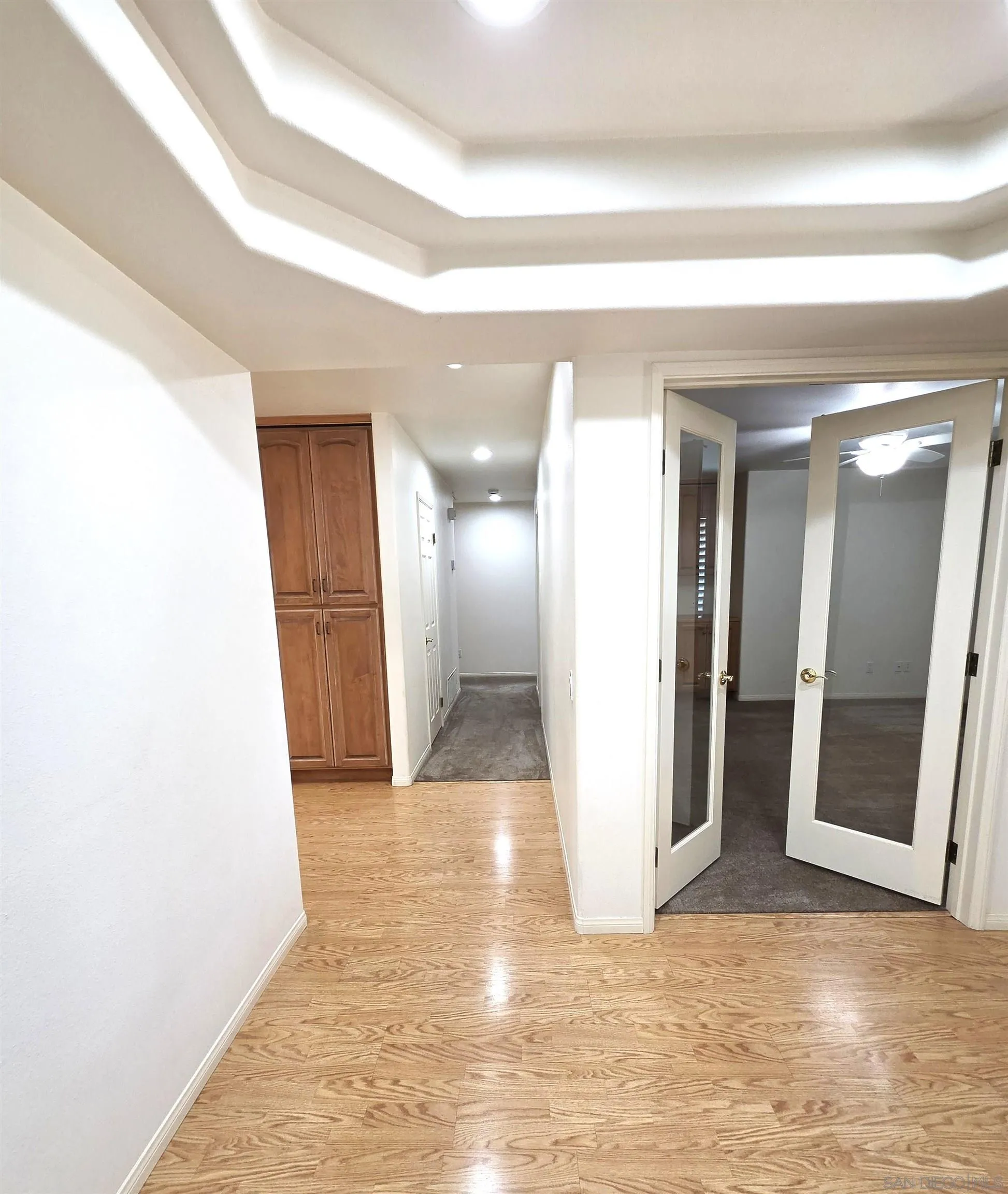 https://cdn.realtyfeed.com/cdn/127/260019977/346b9aa3c2964bb53ebb1d0d3647ee02.webp