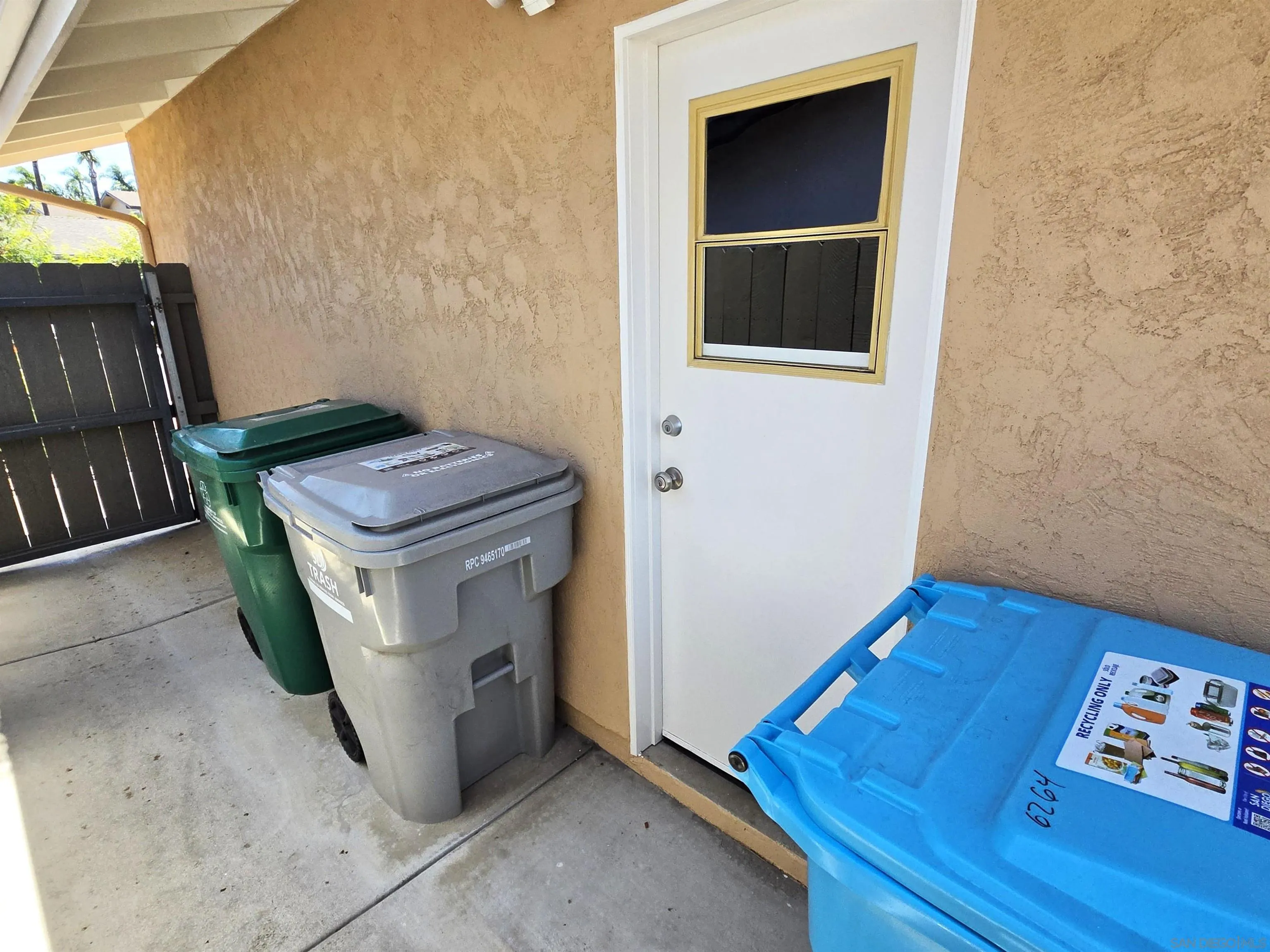 https://cdn.realtyfeed.com/cdn/127/260019977/75e9dabbc46394107ba6ec98c113cd51.webp