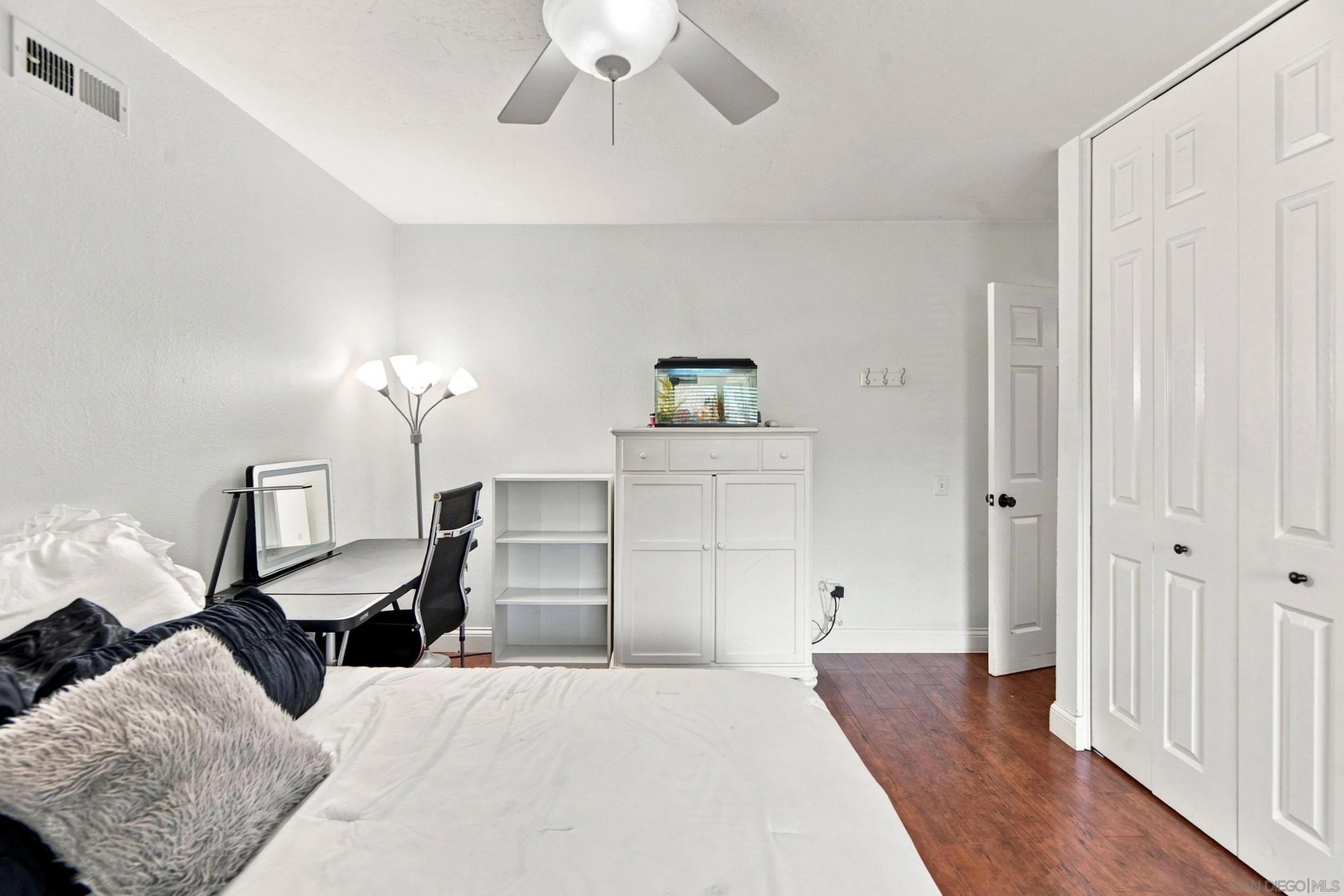 https://cdn.realtyfeed.com/cdn/127/260019978/2a4efe814dd45760480e457530e6be80.webp
