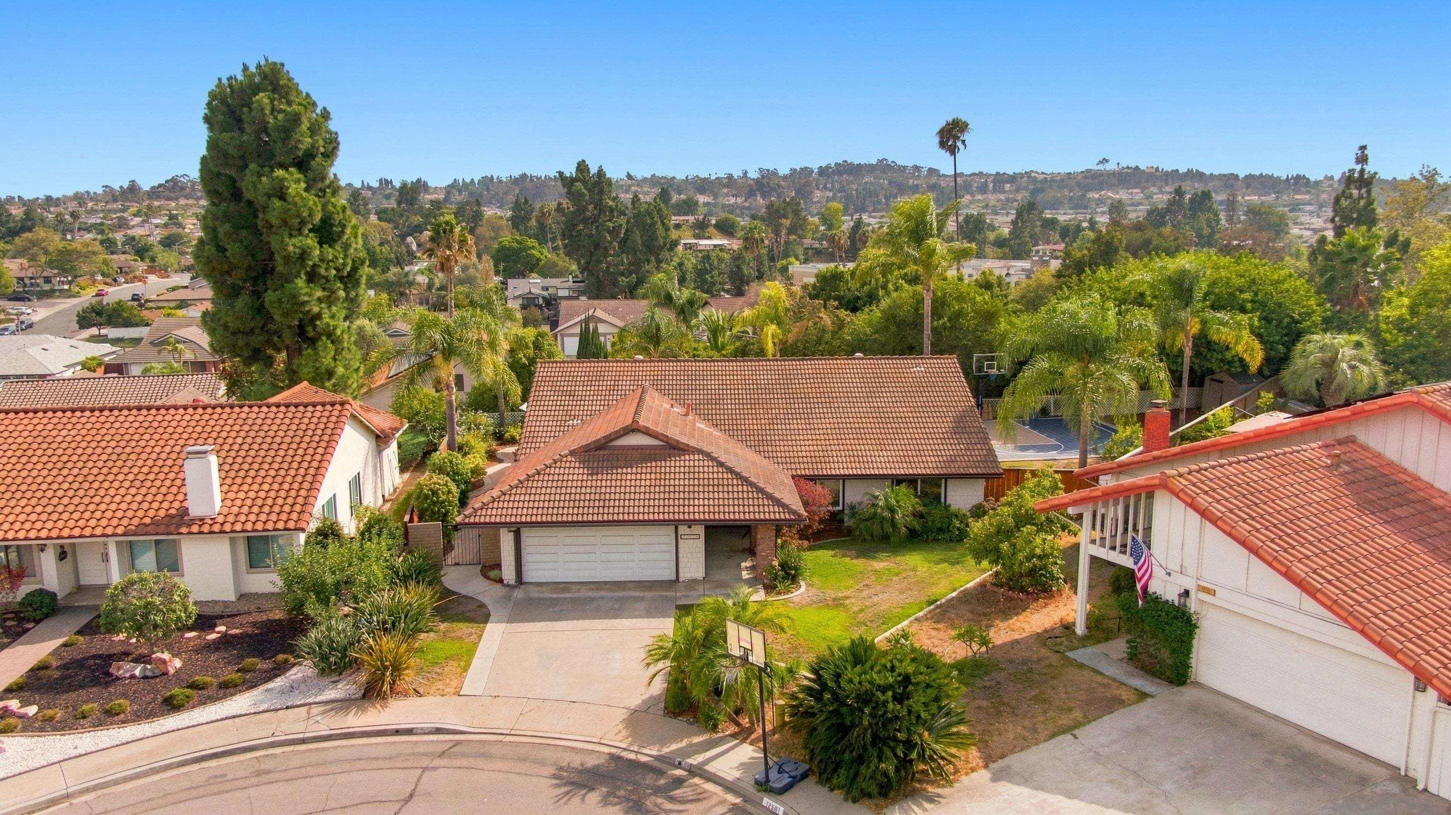 12579 Cresta Pl, San Diego CA 92128
