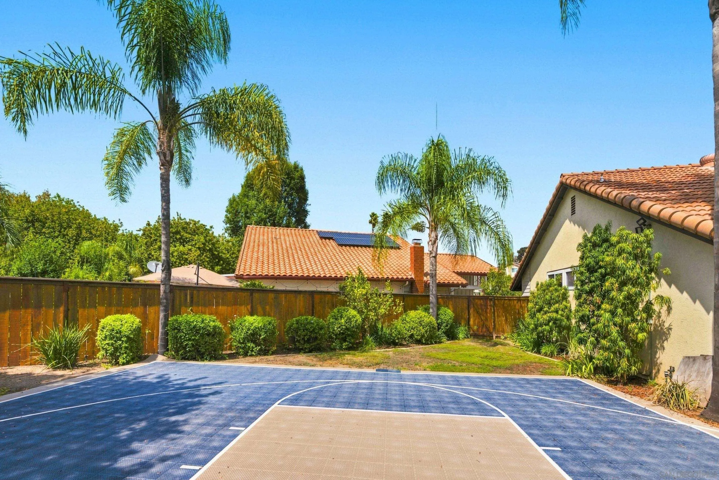 https://cdn.realtyfeed.com/cdn/127/260019978/7110877f6d1a18634b595135521e8f72.webp