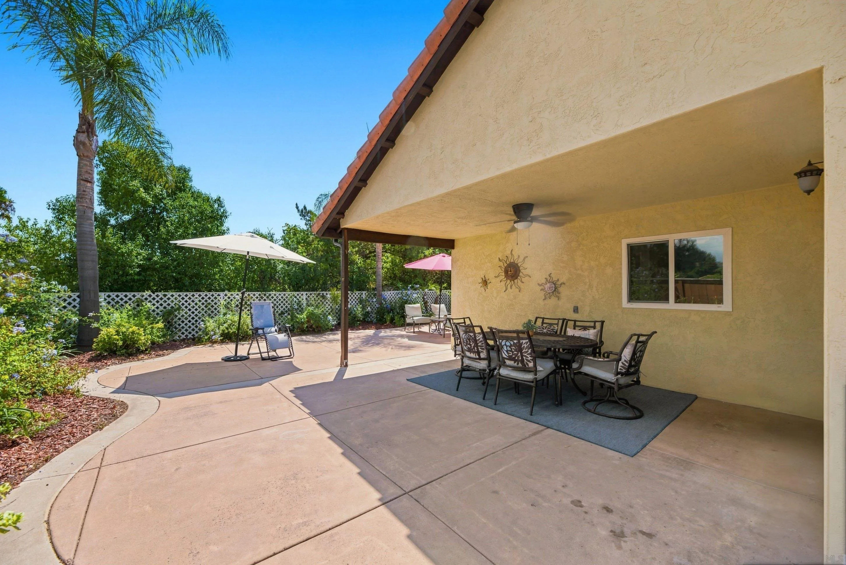 https://cdn.realtyfeed.com/cdn/127/260019978/b2841a7fafa37aaadfd654ec9ac28fc6.webp