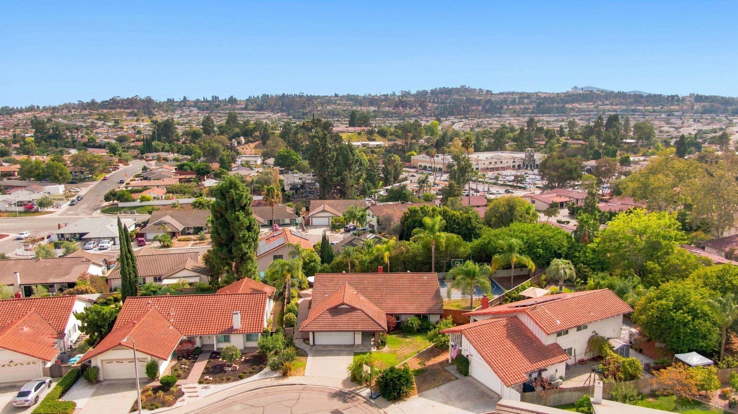 https://cdn.realtyfeed.com/cdn/127/260019978/c94b79a92bfd7fe91558ba2a2ec8c206.webp
