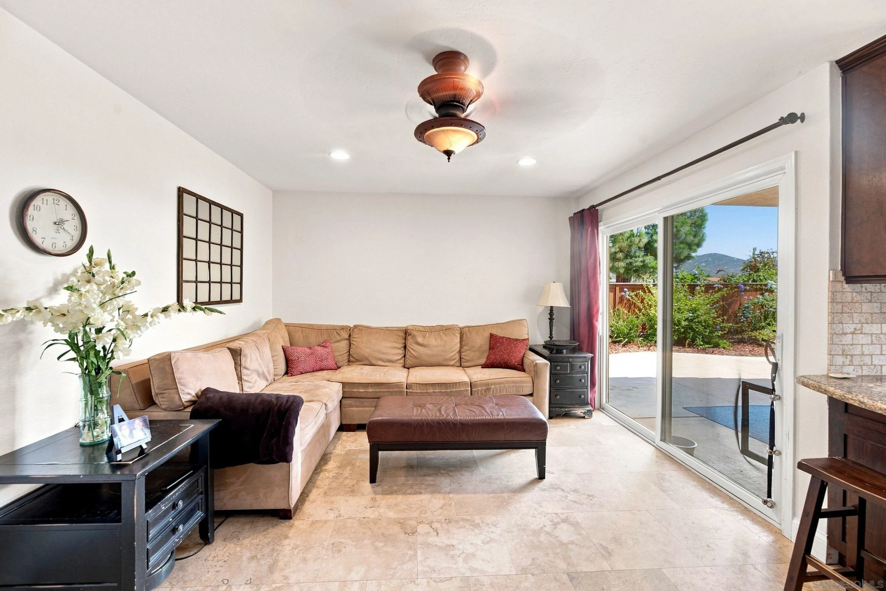 https://cdn.realtyfeed.com/cdn/127/260019978/d7c9a19f0f8390c1e0d9df8637f0d635.webp