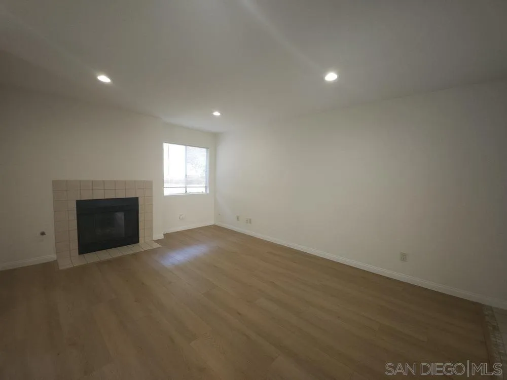 11215 Avenida De Los Lobos Unit F, San Diego, CA 92127 - Photo 3 of 20, San Diego, CA