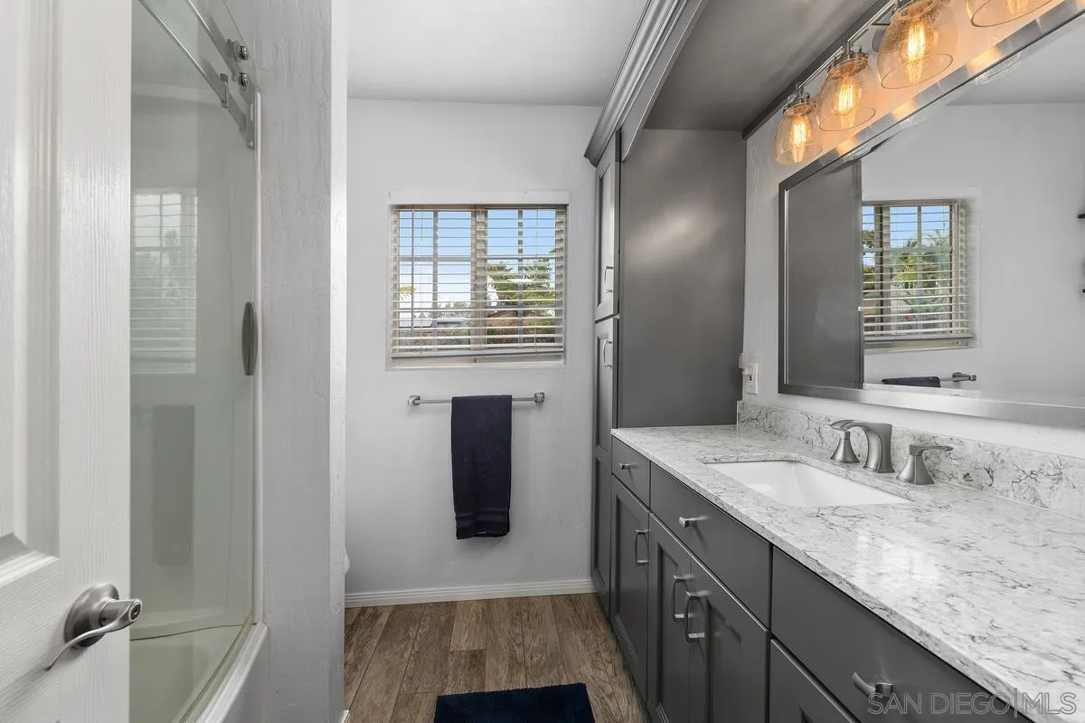 https://cdn.realtyfeed.com/cdn/127/260019985/b620870cac778f1945bd279a098039d6.webp