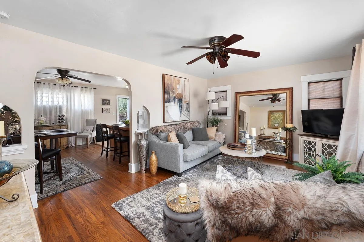 https://cdn.realtyfeed.com/cdn/127/260019985/d173d9a3324039846846149fde823d4c.webp