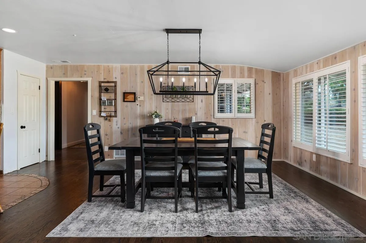 https://cdn.realtyfeed.com/cdn/127/260019985/ec5ab59476395f4c02a73dacbdf6dcdf.webp