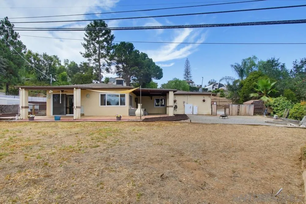 https://cdn.realtyfeed.com/cdn/127/260019990/09d4e328d3004895ea49d1fb78b37a25.webp