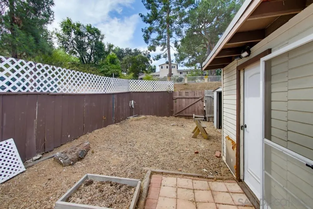 https://cdn.realtyfeed.com/cdn/127/260019990/19c1529713e80ade2f116d67f06e9928.webp