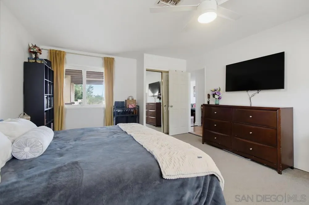 https://cdn.realtyfeed.com/cdn/127/260019990/59ee36409bbdd473cecb7e91e01615db.webp