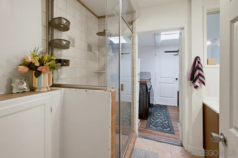 https://cdn.realtyfeed.com/cdn/127/260019990/5a86d7c105901382385dba1dc553475b.webp
