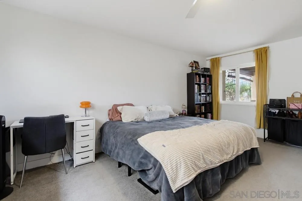https://cdn.realtyfeed.com/cdn/127/260019990/a568cb5ef767042ee625edfc34db3cb7.webp