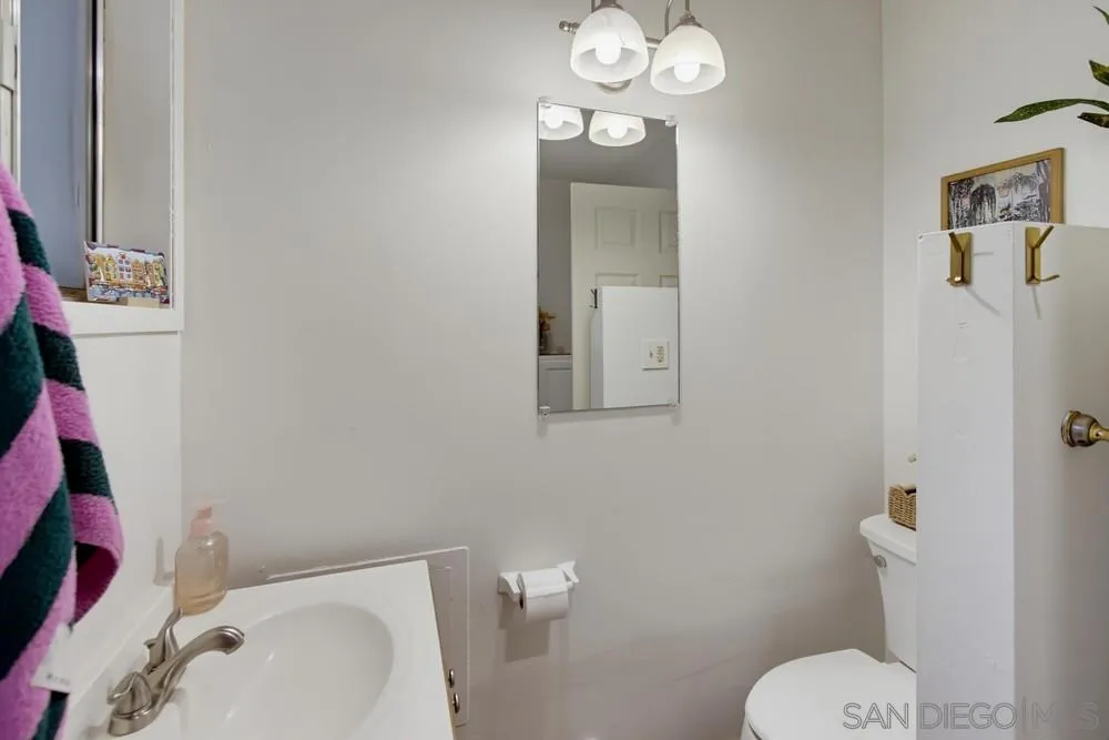 https://cdn.realtyfeed.com/cdn/127/260019990/d5618844aaf2540e58fccf8aef7e030e.webp