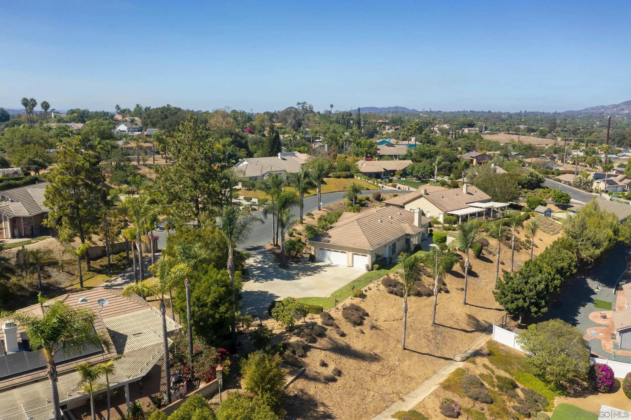 https://cdn.realtyfeed.com/cdn/127/260020001/bdcccabbd951bdd1c34df0ce17d488fa.webp