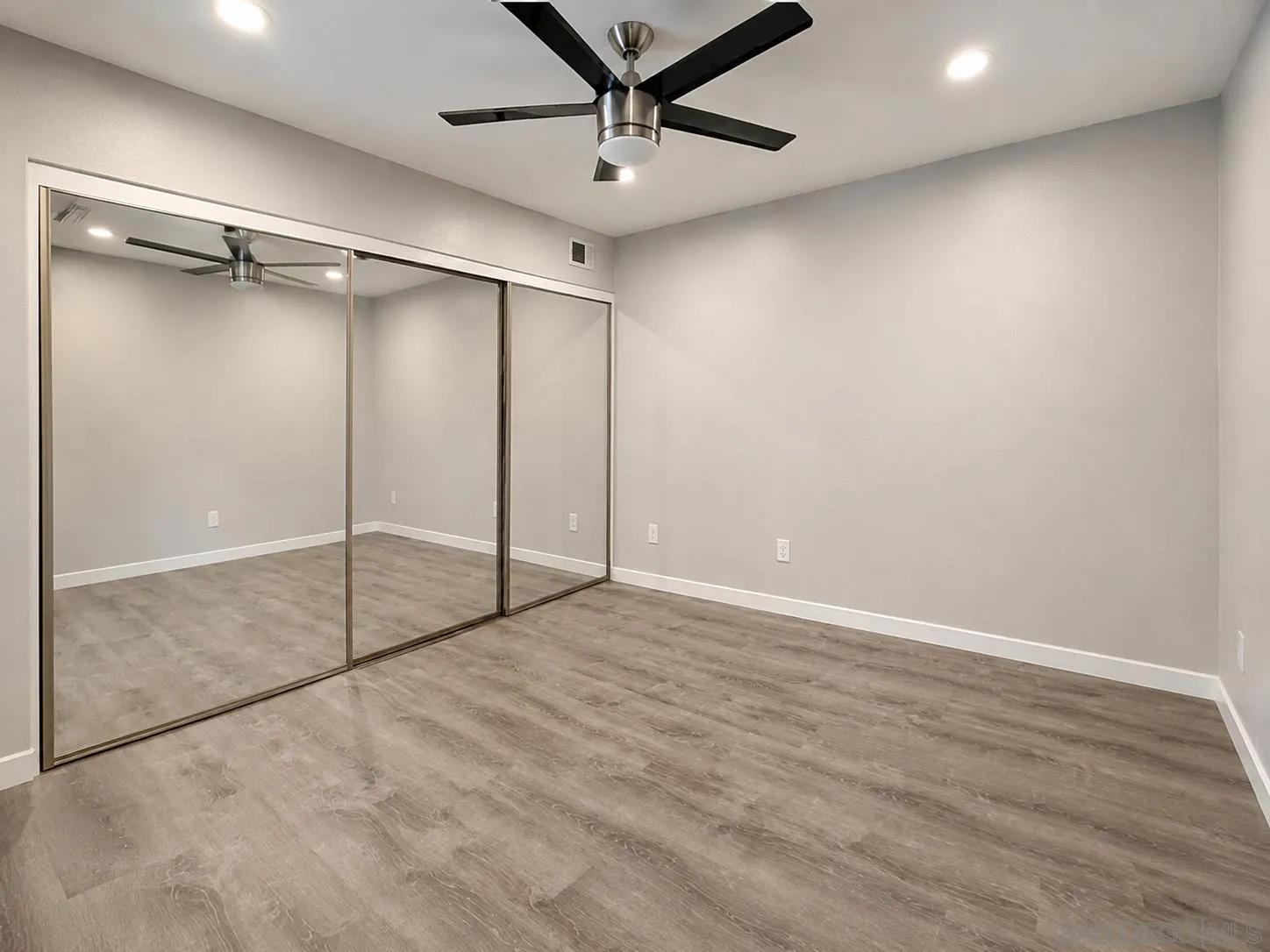 Photo #10: 260020003 Listing: Photo #10