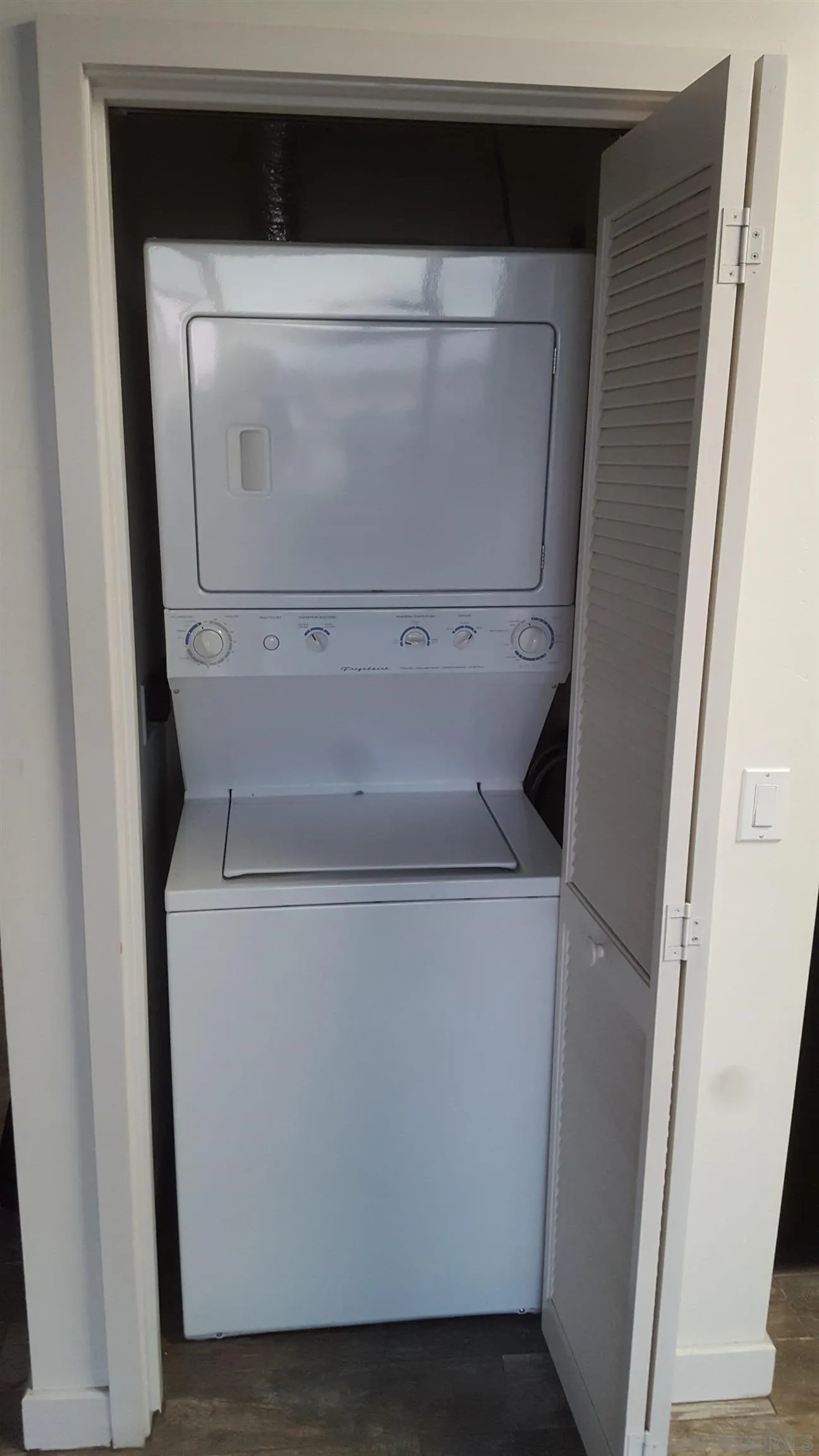 Photo #4: 260020009 Listing: Photo #4