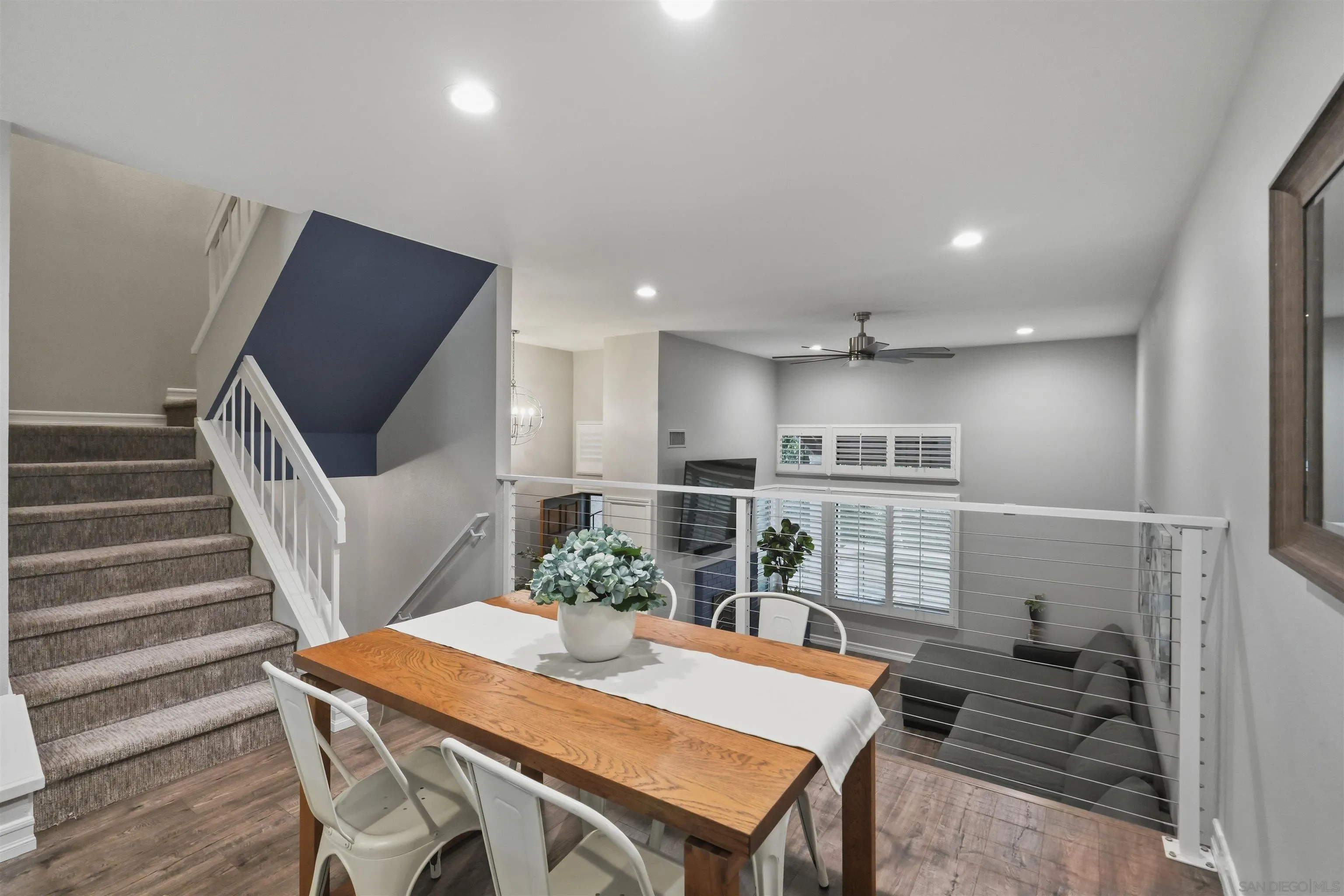 https://cdn.realtyfeed.com/cdn/127/260020010/3e228342b6a853188c64cb22943b8a4e.webp