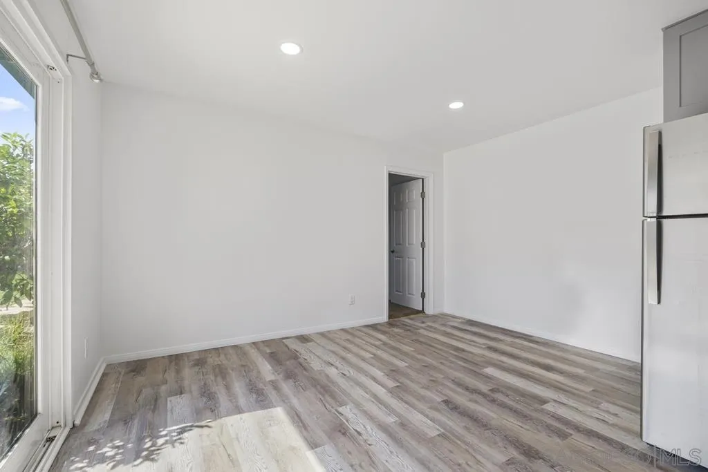251 Sandstone, Chula Vista, CA 91911, photo 12