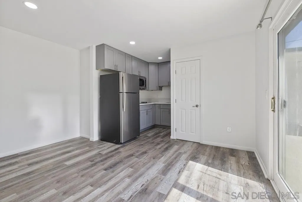 251 Sandstone, Chula Vista, CA 91911 - Photo 4 of 16, Chula Vista, CA